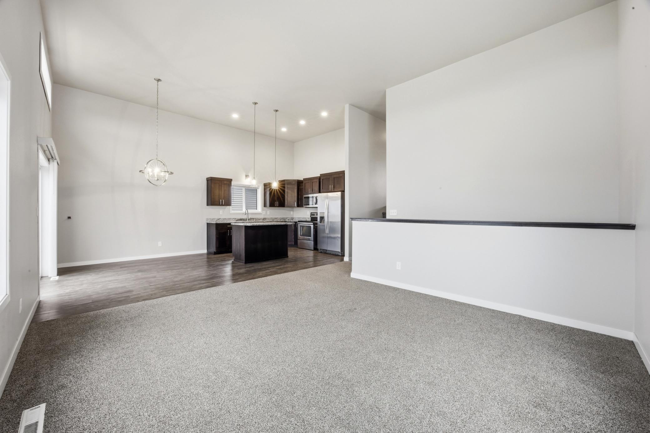 2016 single family home for sale at 4134 14th Avenue S in Moorhead, MN — 3 bed, 3 bath (photo 6 of 24)