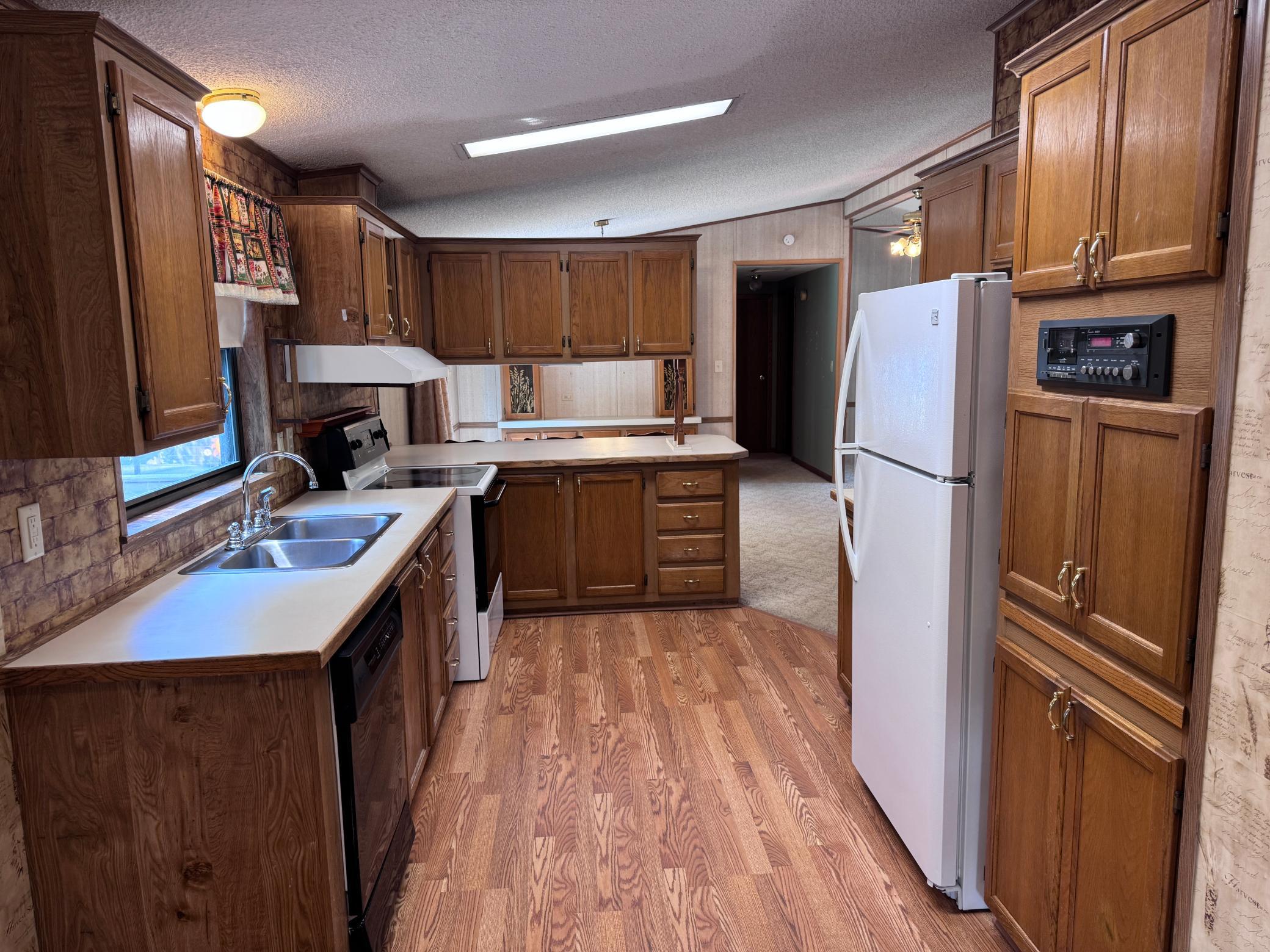 1989 single family home for sale at 15603 Explorer Circle in Park Rapids, MN — 3 bed, 2 bath (photo 10 of 21)