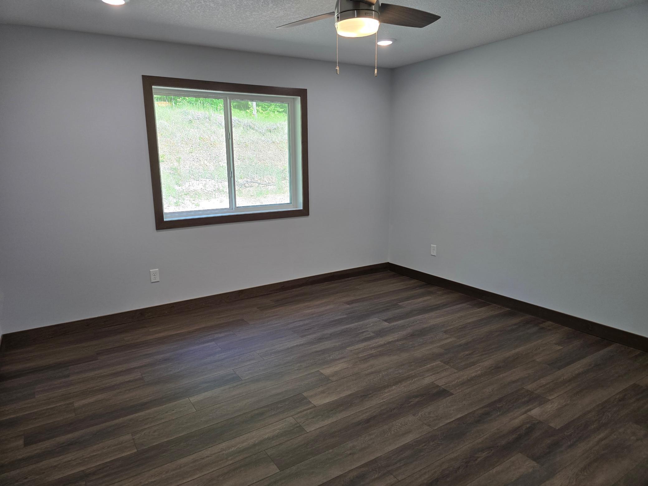 2025 townhouse for sale at 1477 Michigan Avenue in Detroit Lakes, MN — 3 bed, 2 bath (photo 9 of 15)