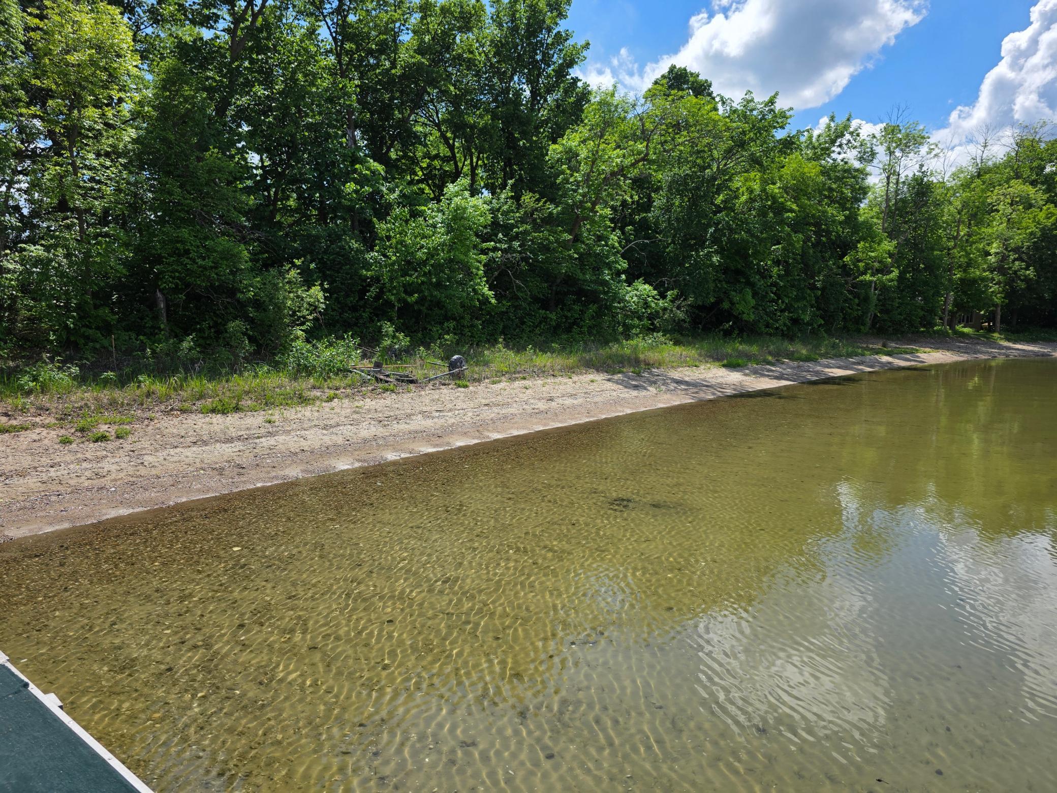 1977 single family home for sale at 20885 Leona Beach Road in Rochert, MN — 3 bed, 1 bath (photo 12 of 39)