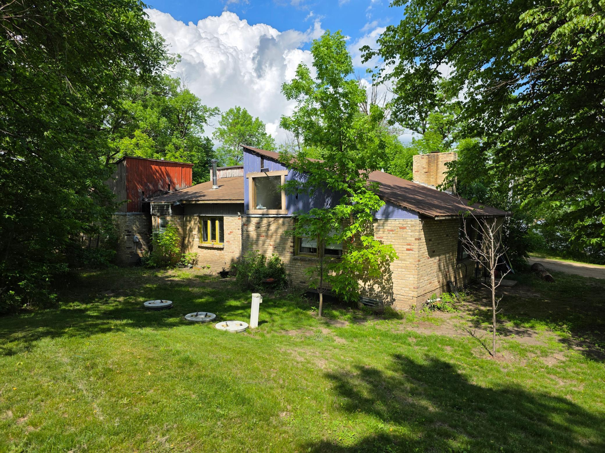 1977 single family home for sale at 20885 Leona Beach Road in Rochert, MN — 3 bed, 1 bath (photo 20 of 39)