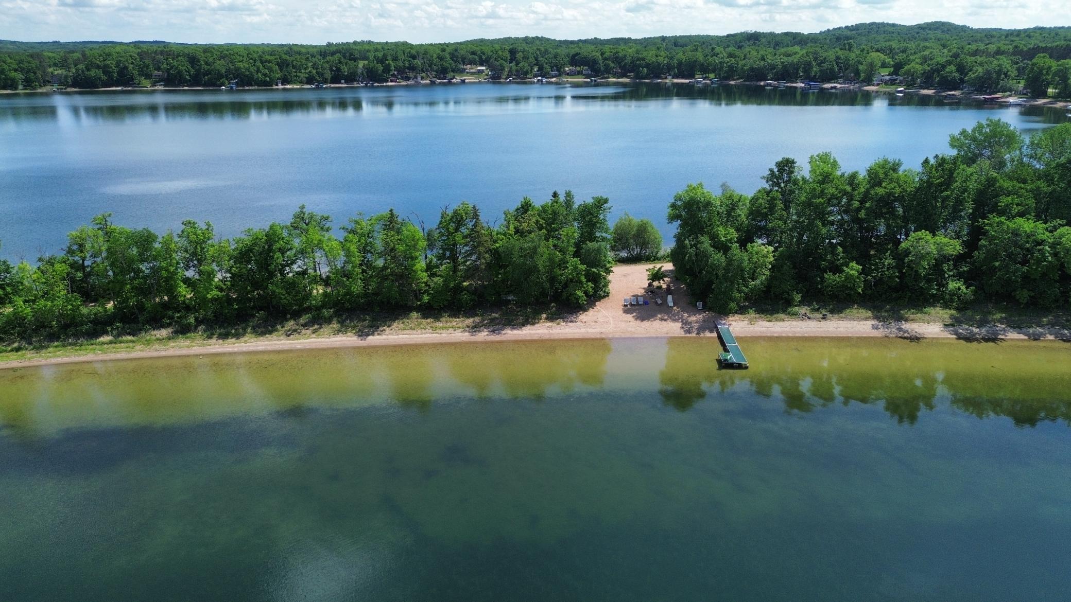1977 single family home for sale at 20885 Leona Beach Road in Rochert, MN — 3 bed, 1 bath (photo 5 of 39)