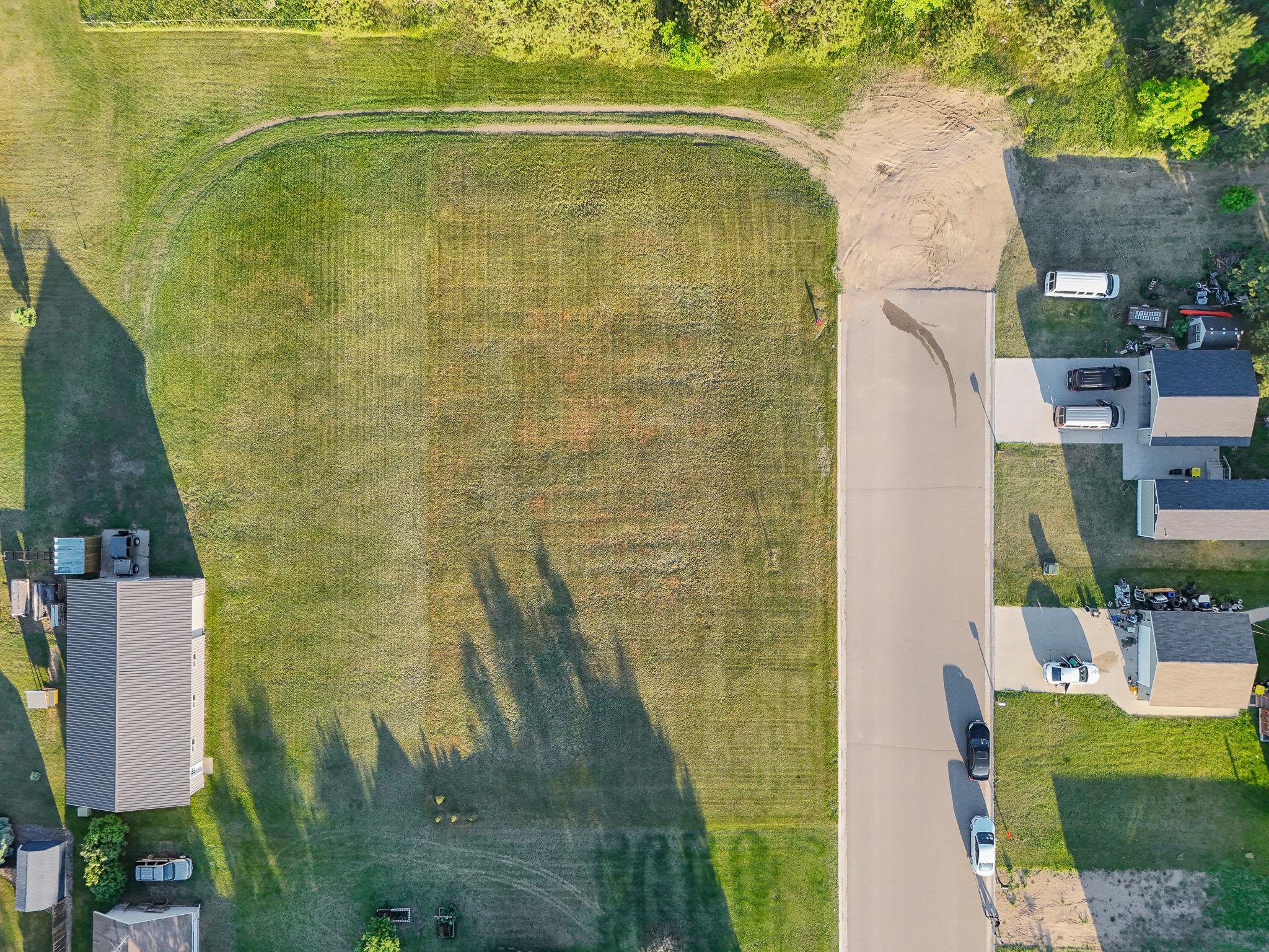 707 4th St SE, Perham MN 56573 - Photo 9 of 10