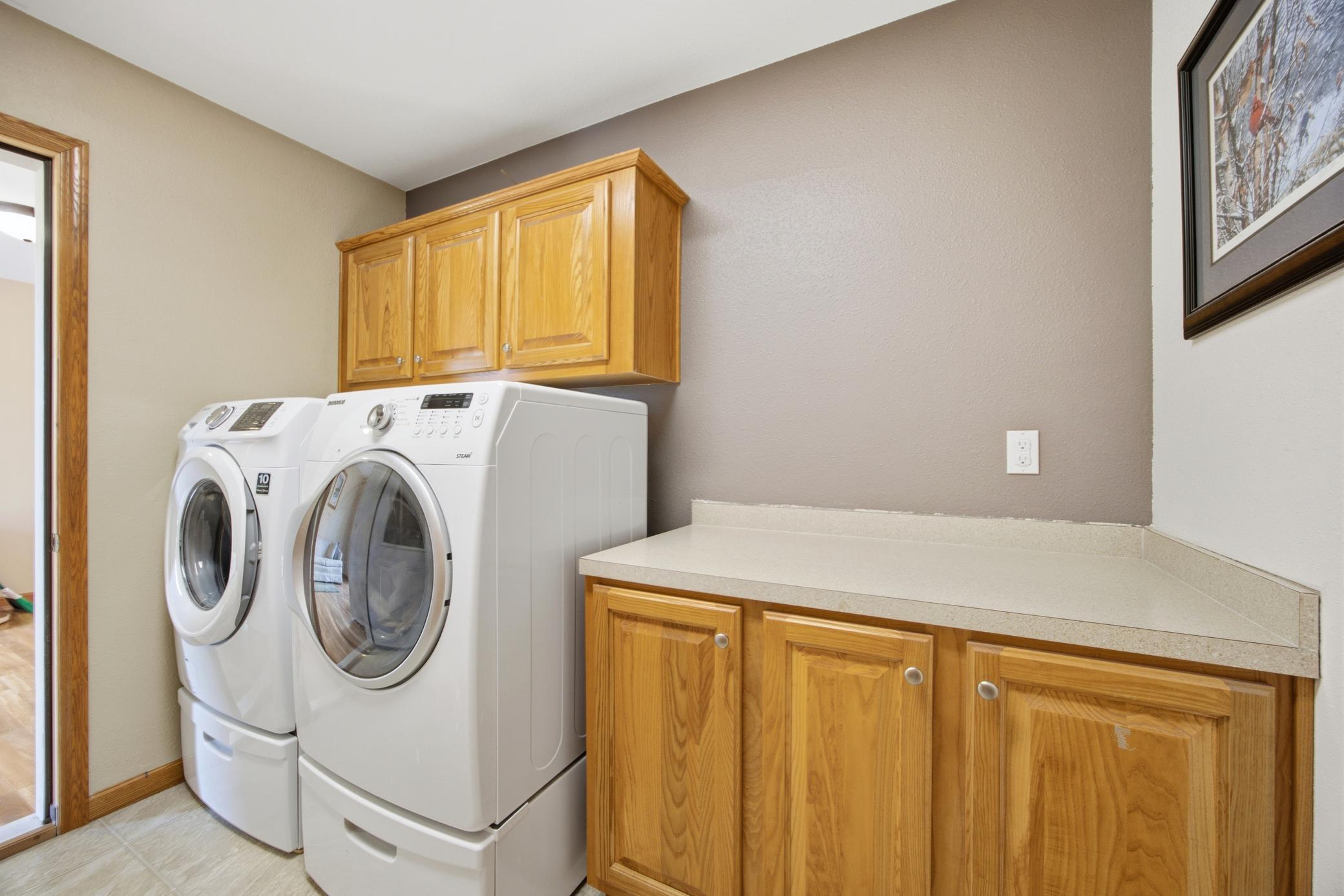 2010 single family home for sale at 20371 180th Avenue N in Ulen, MN — 5 bed, 3 bath (photo 31 of 52)