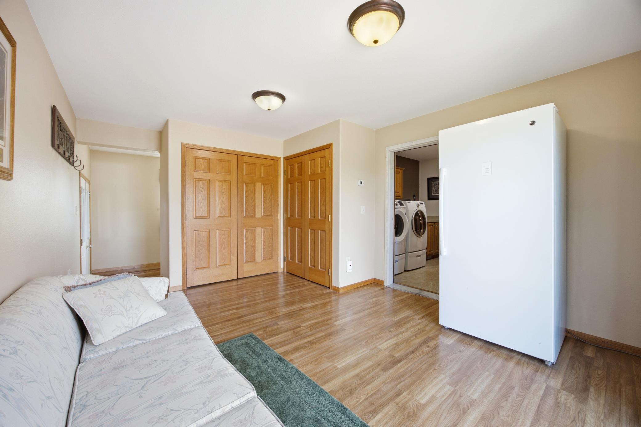 2010 single family home for sale at 20371 180th Avenue N in Ulen, MN — 5 bed, 3 bath (photo 32 of 52)
