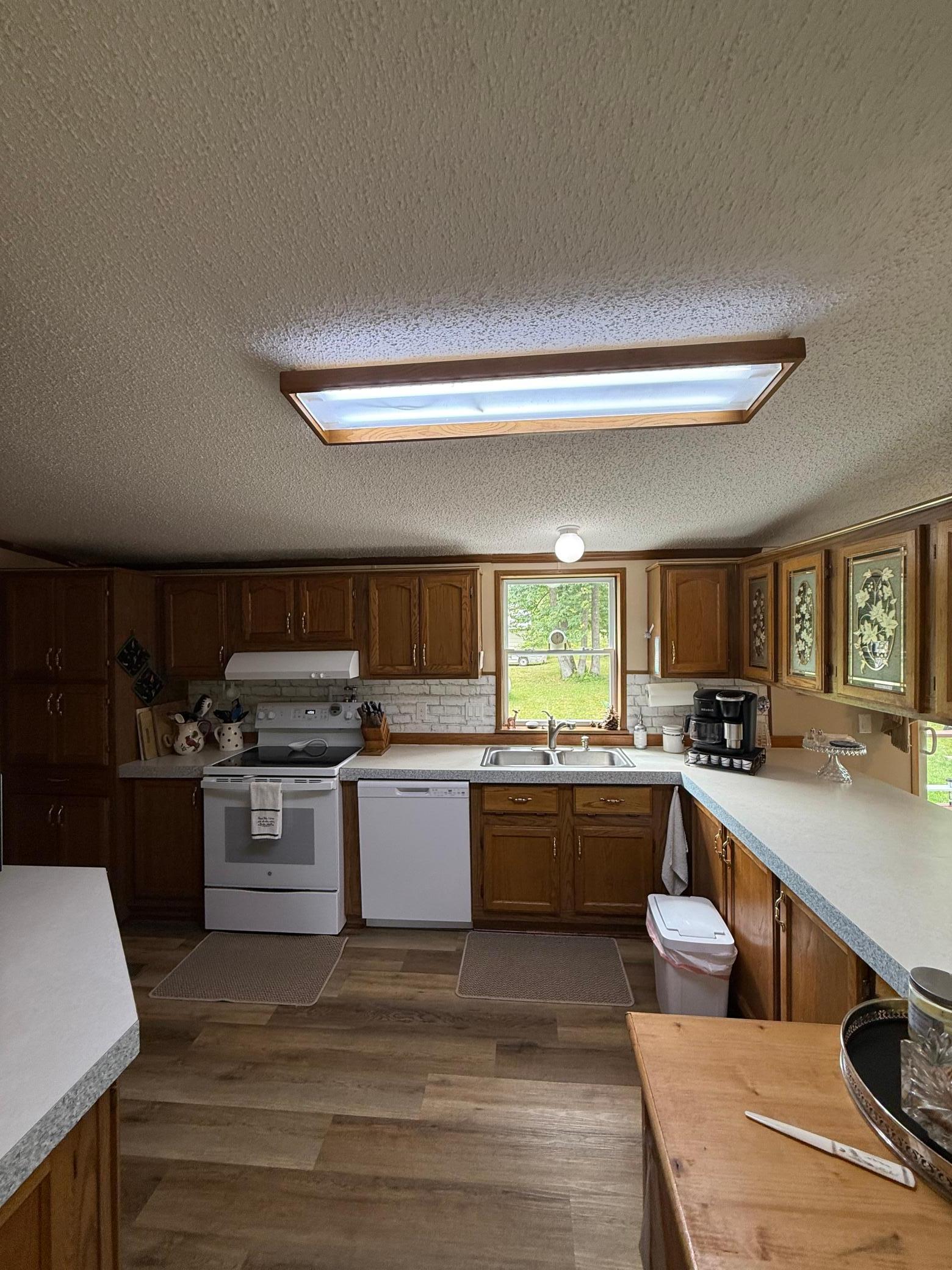 608 4th Street NW, Kelliher MN 56650 - Photo 12 of 57