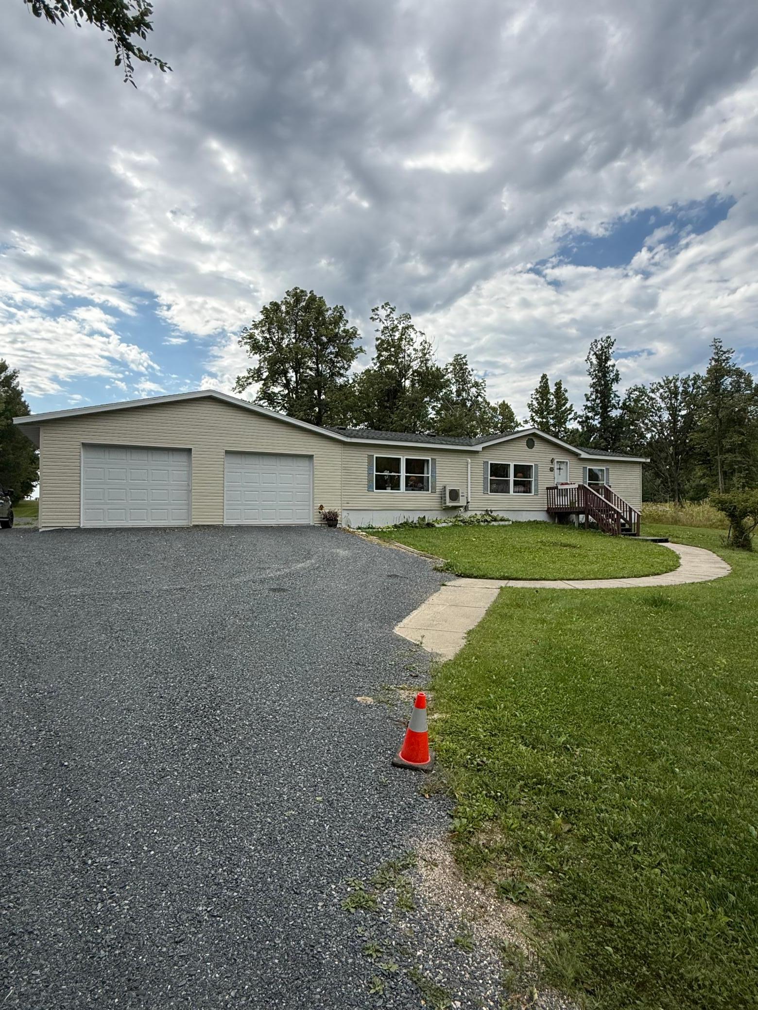 608 4th Street NW, Kelliher MN 56650 - Photo 4 of 57
