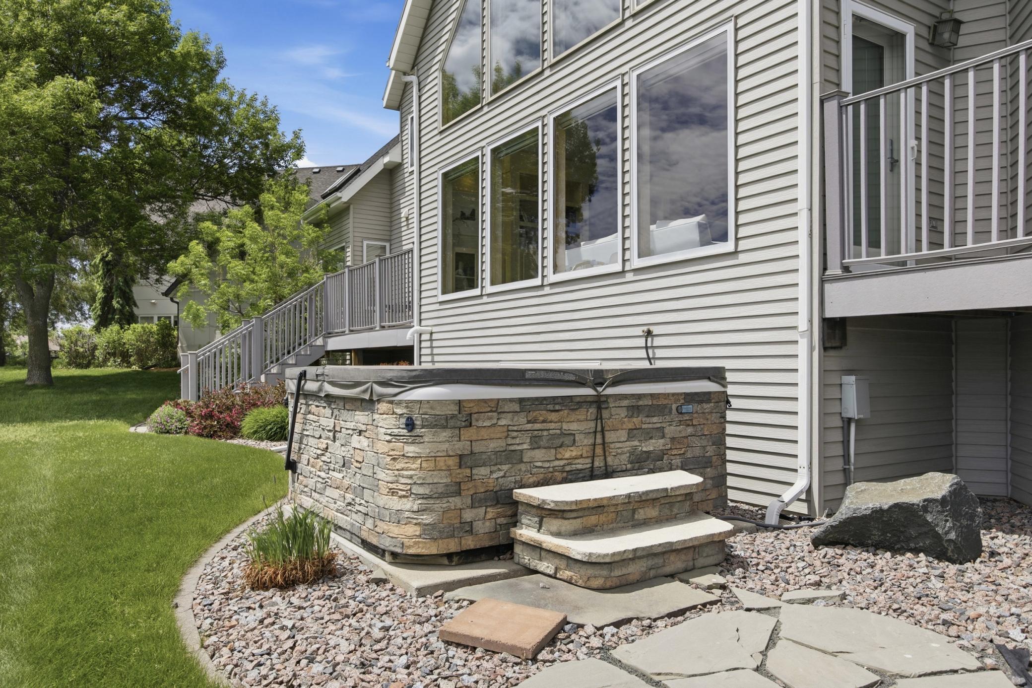 2826 28th Avenue S, Fargo ND 58103 - Photo 11 of 80