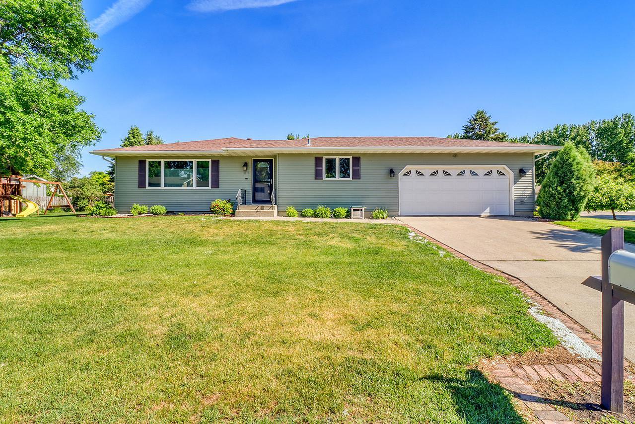 Open house at 2206 Chancery S Street, Moorhead