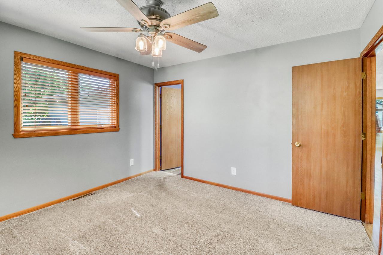 2206 Chancery S Street, Moorhead MN 56560 - Photo 16 of 49
