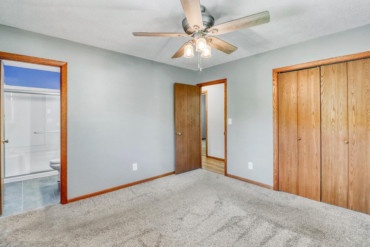 2206 Chancery S Street, Moorhead MN 56560 - Photo 18 of 49