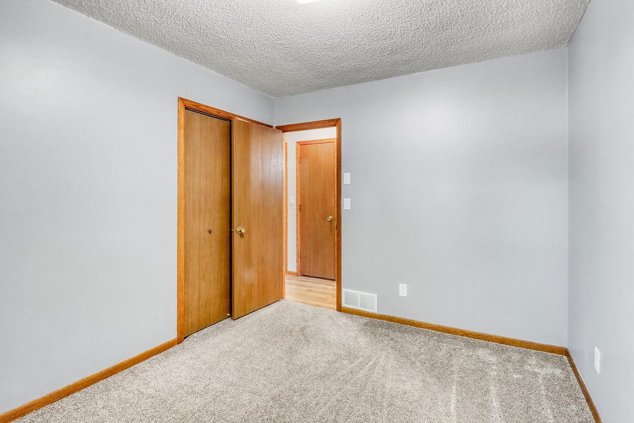 2206 Chancery S Street, Moorhead MN 56560 - Photo 21 of 49