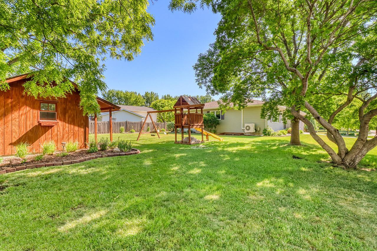 2206 Chancery S Street, Moorhead MN 56560 - Photo 45 of 49