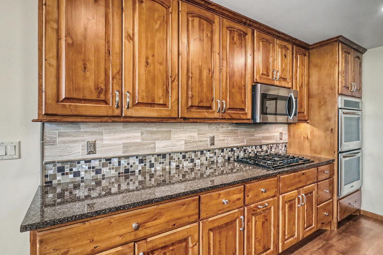 3969 85th Avenue N, Moorhead MN 56560 - Photo 12 of 61