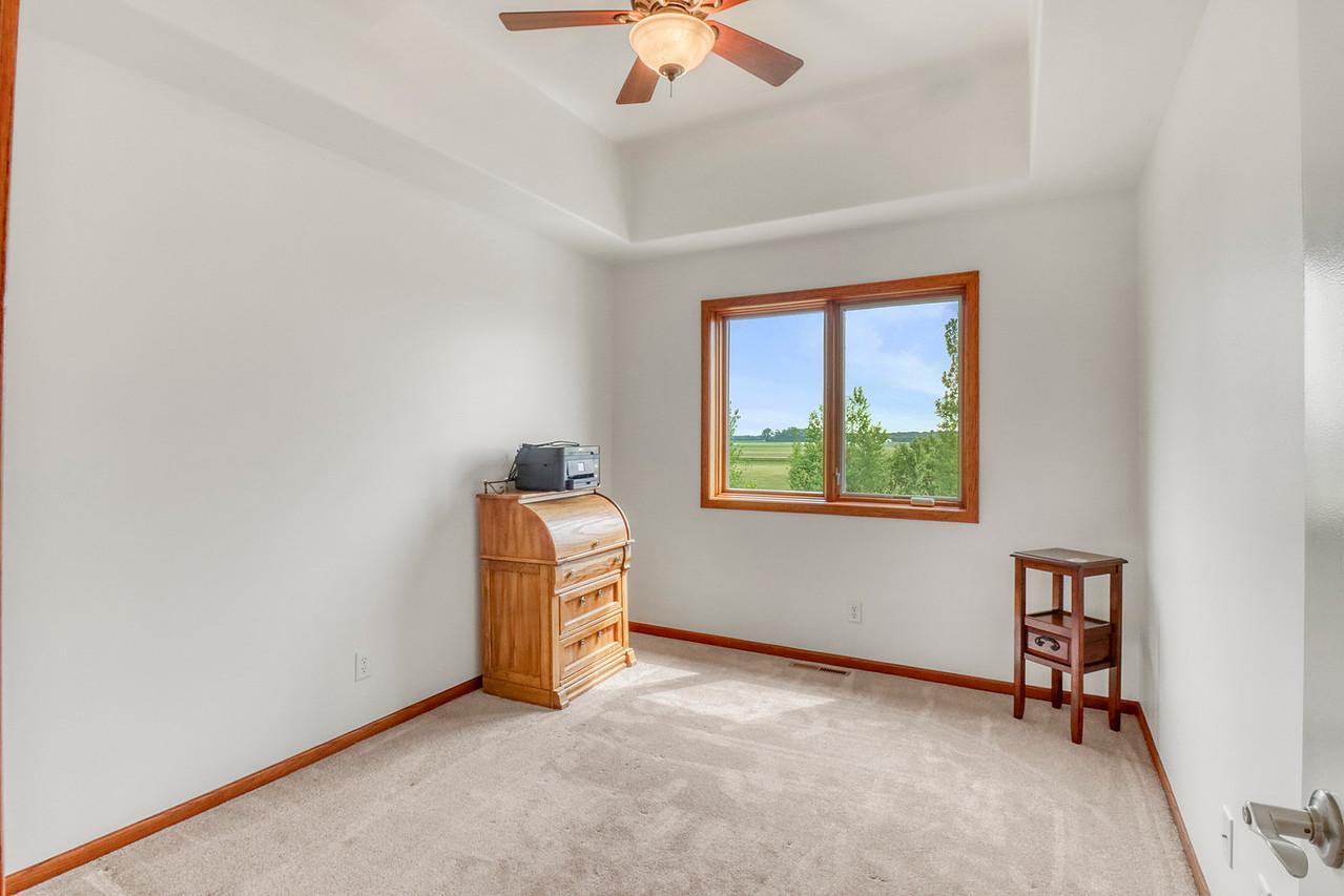 3969 85th Avenue N, Moorhead MN 56560 - Photo 26 of 61
