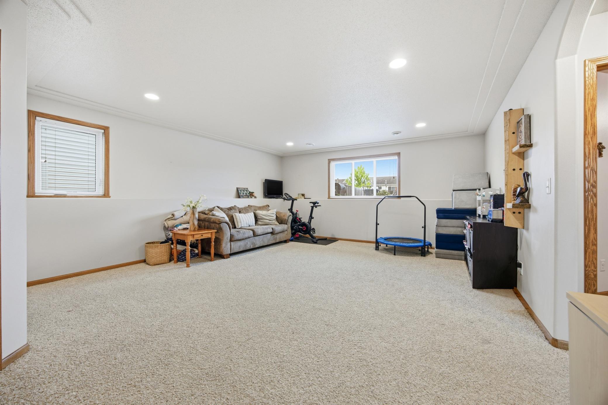 1551 34TH Avenue S, Moorhead MN 56560 - Photo 16 of 27
