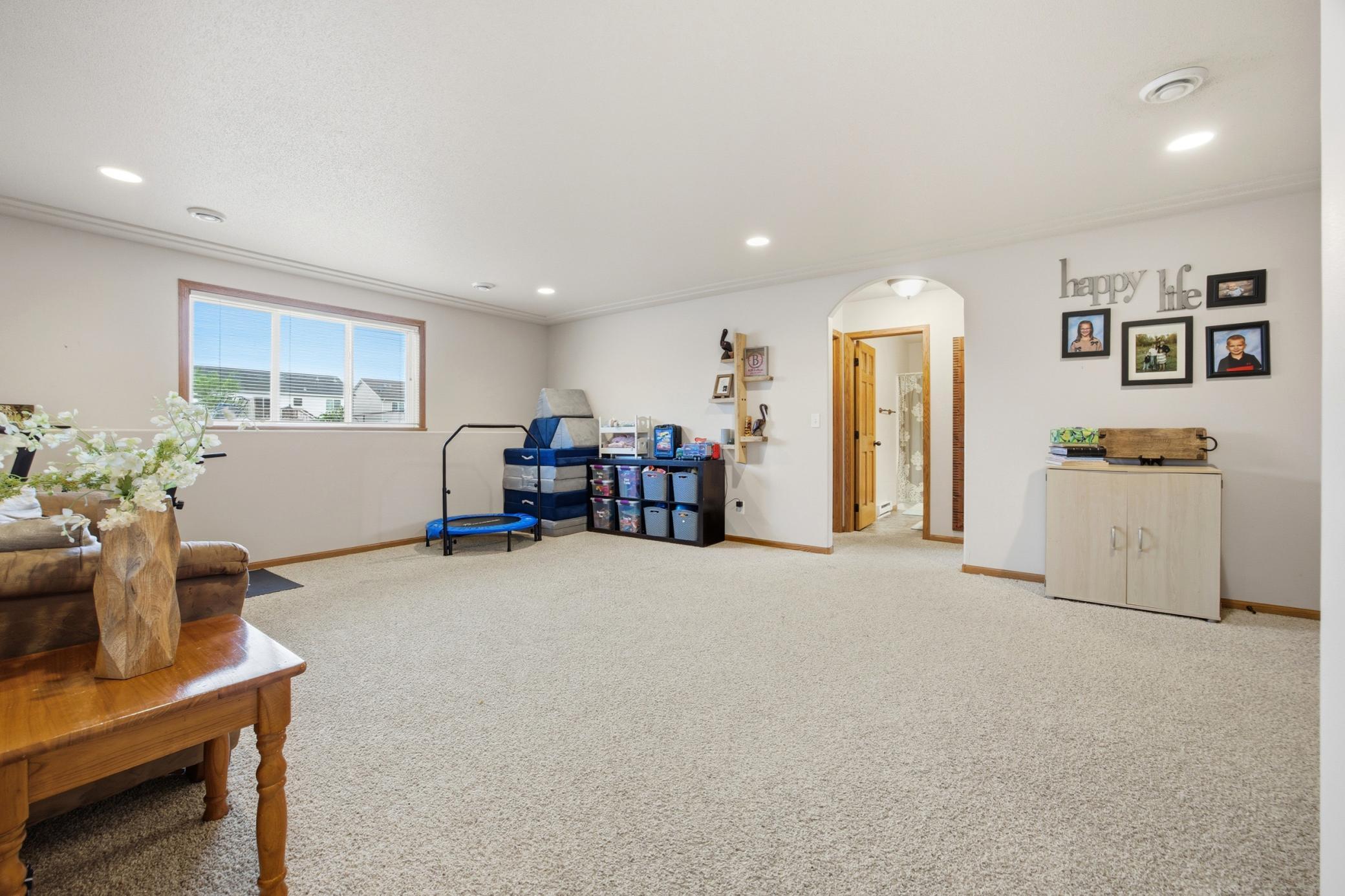 1551 34TH Avenue S, Moorhead MN 56560 - Photo 17 of 27
