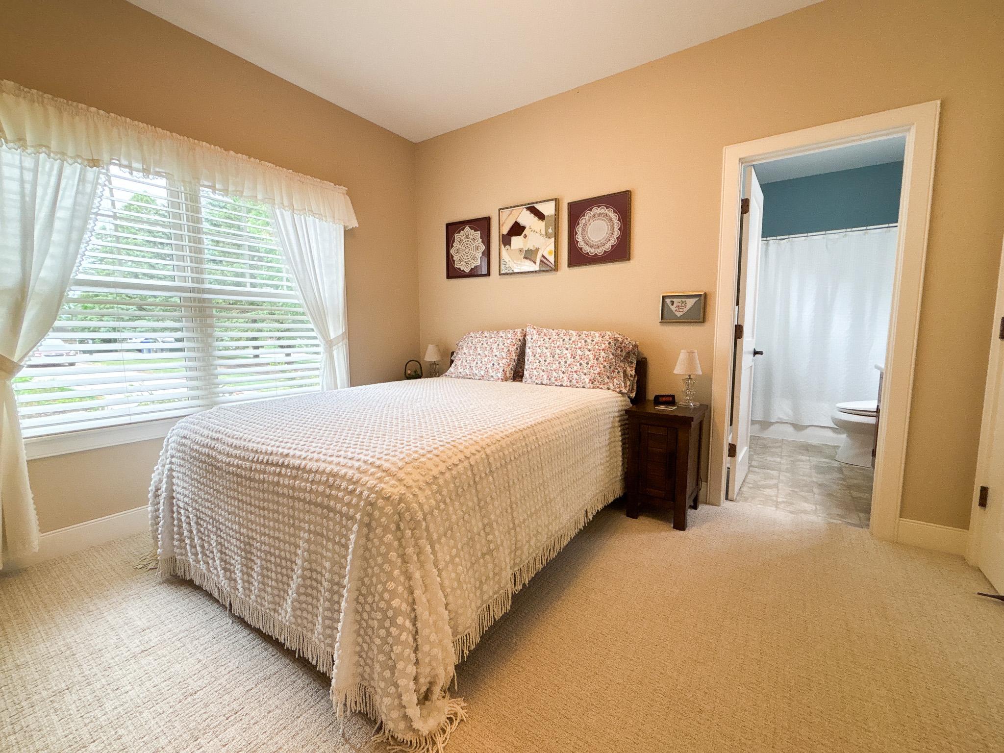 2003 single family home for sale at 1810 Minnehuta Drive in Fergus Falls, MN — 4 bed, 4 bath (photo 19 of 72)