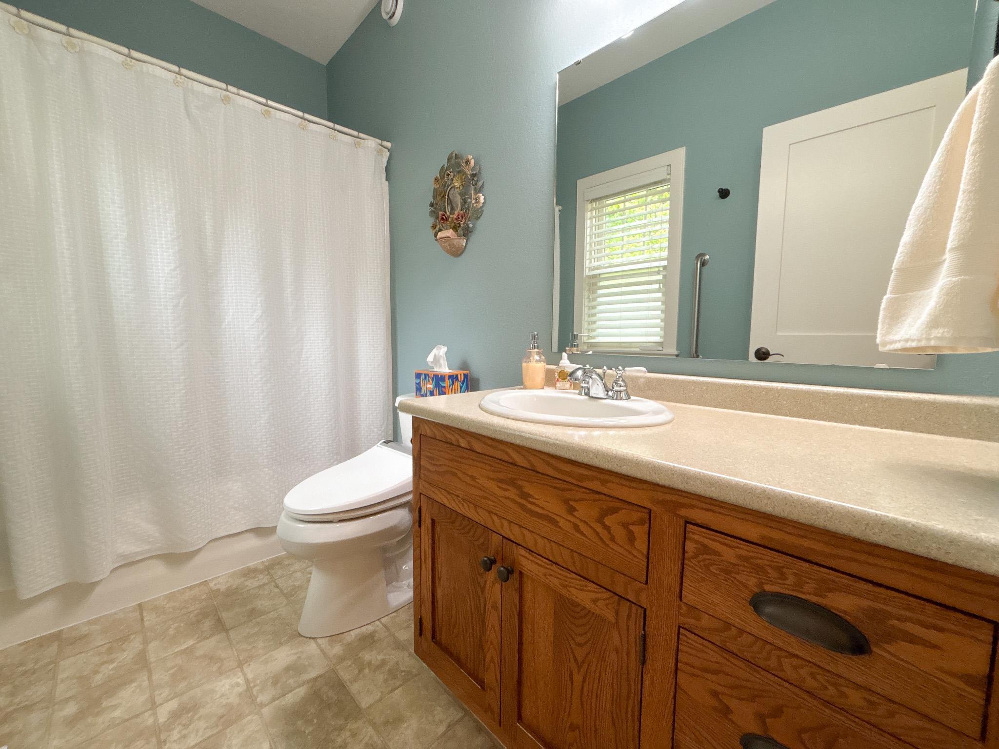 2003 single family home for sale at 1810 Minnehuta Drive in Fergus Falls, MN — 4 bed, 4 bath (photo 21 of 72)