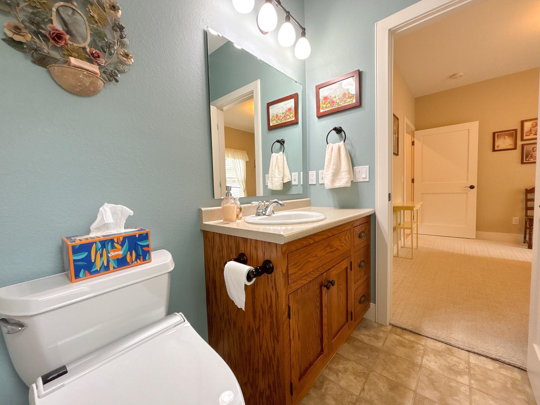 2003 single family home for sale at 1810 Minnehuta Drive in Fergus Falls, MN — 4 bed, 4 bath (photo 22 of 72)