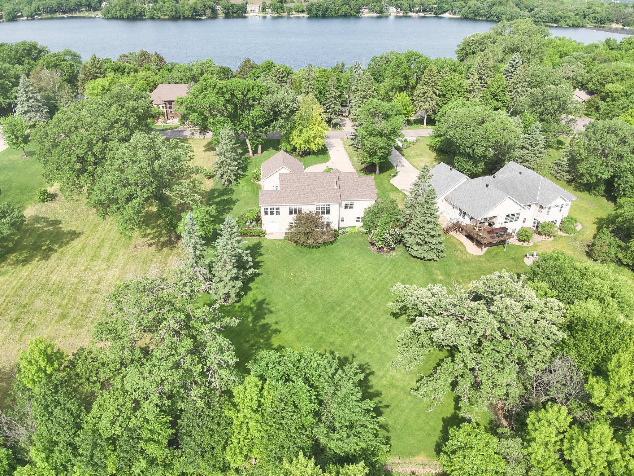 2003 single family home for sale at 1810 Minnehuta Drive in Fergus Falls, MN — 4 bed, 4 bath (photo 72 of 72)