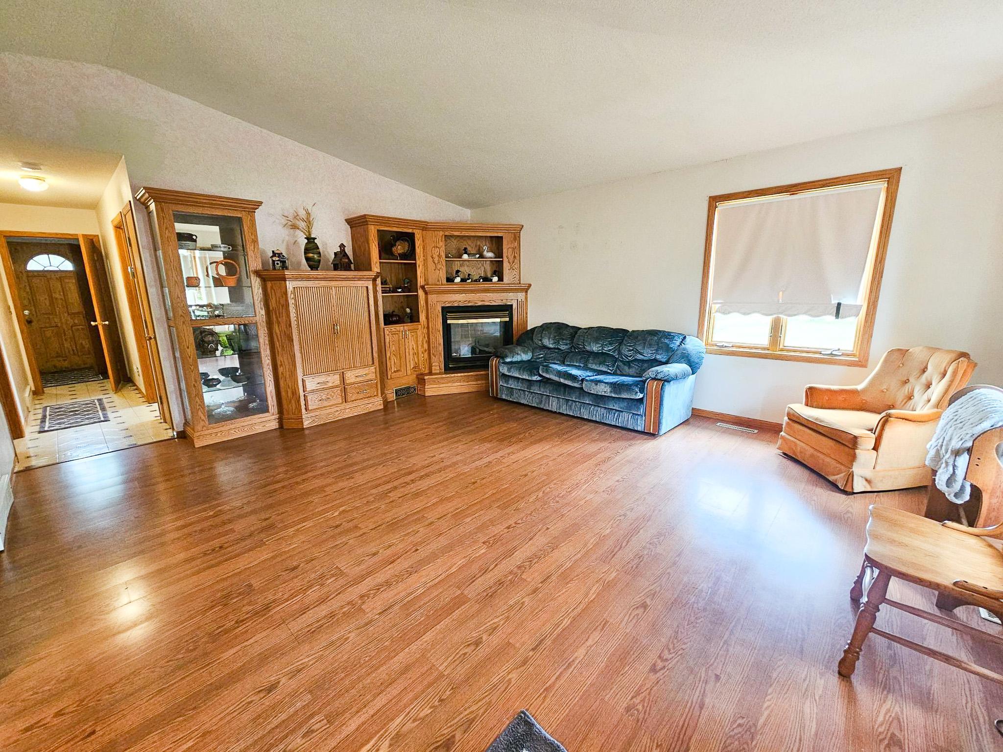 502 Chicago Avenue SW, Red Lake Falls MN 56750 - Photo 4 of 21
