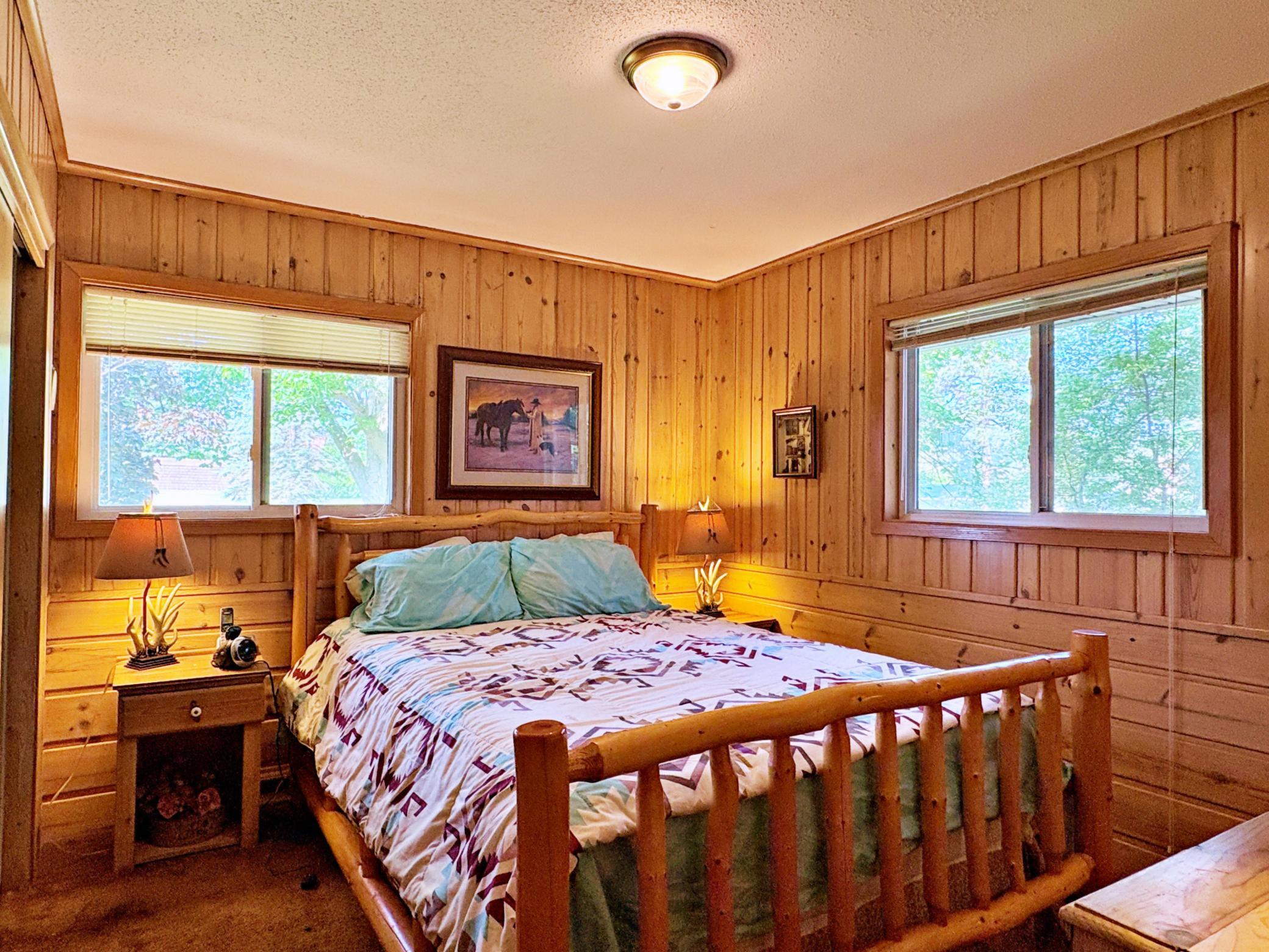 1950 single family home for sale at 19068 US 71 in Park Rapids, MN — 2 bed, 1 bath (photo 12 of 23)