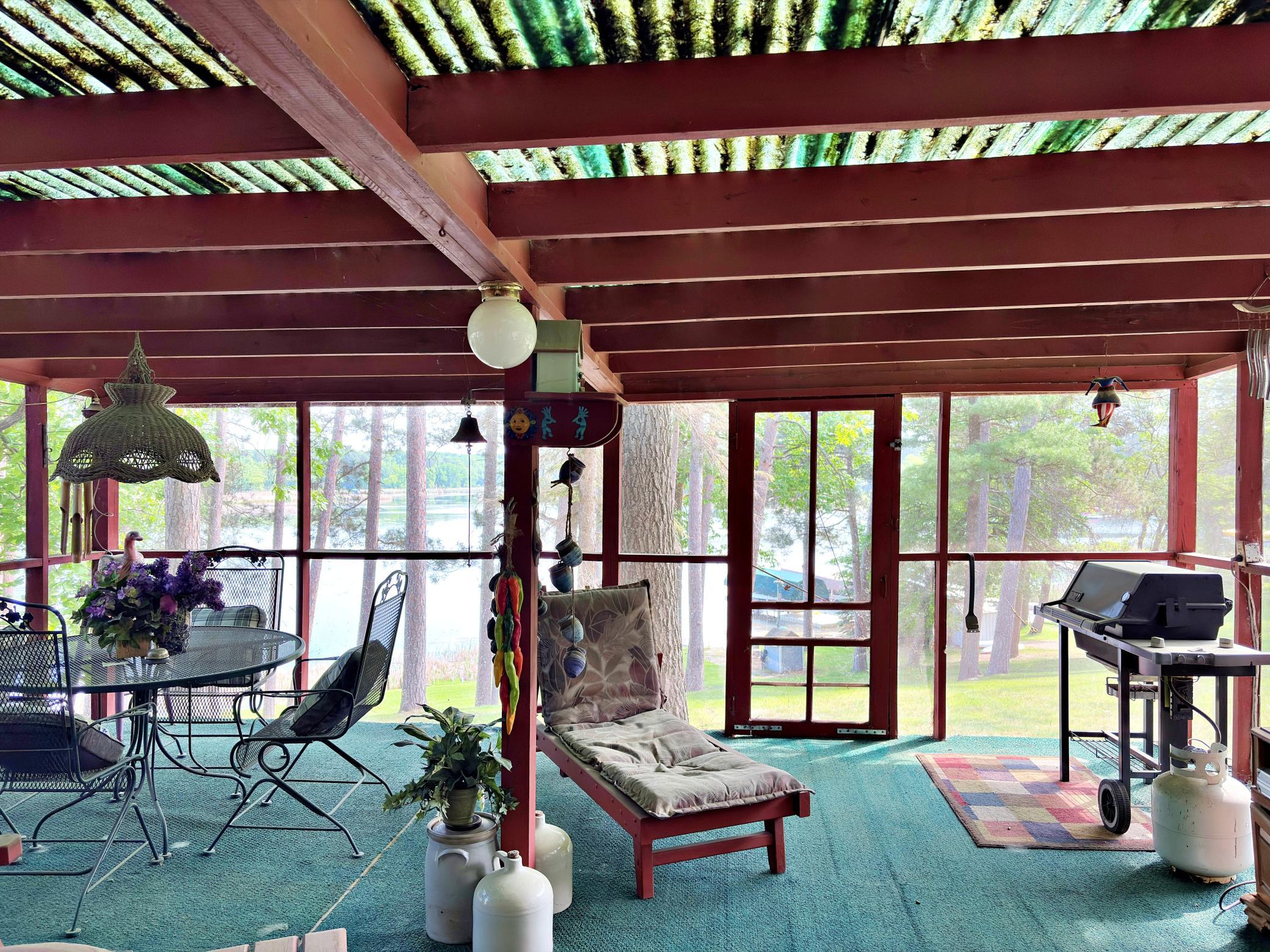 1950 single family home for sale at 19068 US 71 in Park Rapids, MN — 2 bed, 1 bath (photo 16 of 23)