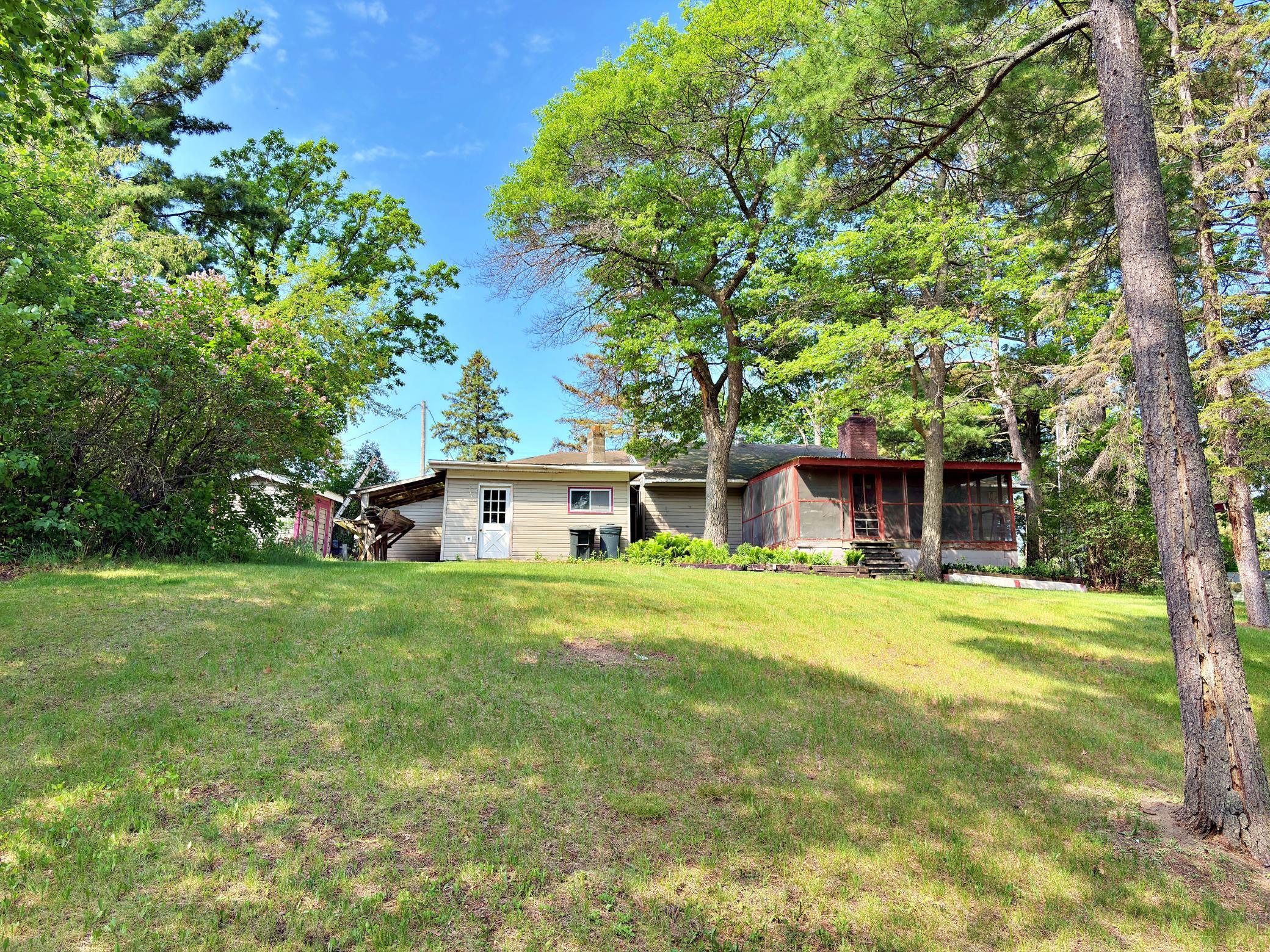 1950 single family home for sale at 19068 US 71 in Park Rapids, MN — 2 bed, 1 bath (photo 17 of 23)