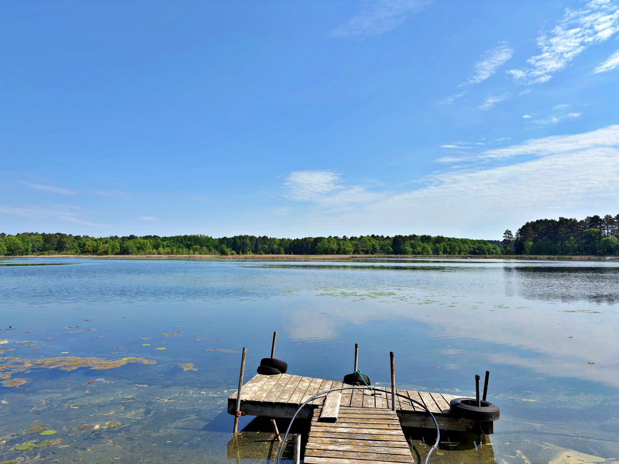 1950 single family home for sale at 19068 US 71 in Park Rapids, MN — 2 bed, 1 bath (photo 3 of 23)