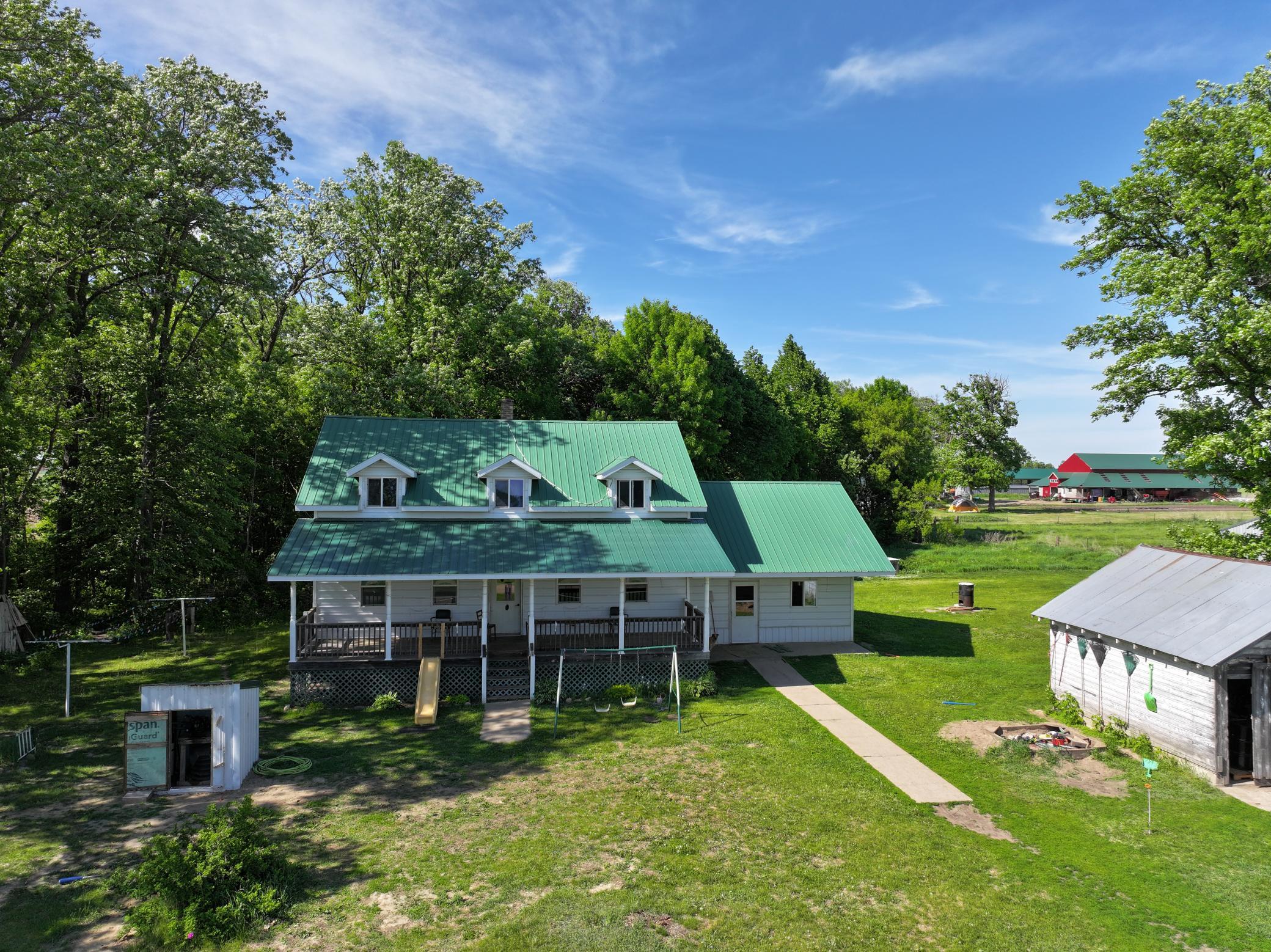 2001 single family home for sale at 27858 570th Avenue in Deer Creek, MN — 6 bed, 1 bath (photo 15 of 60)