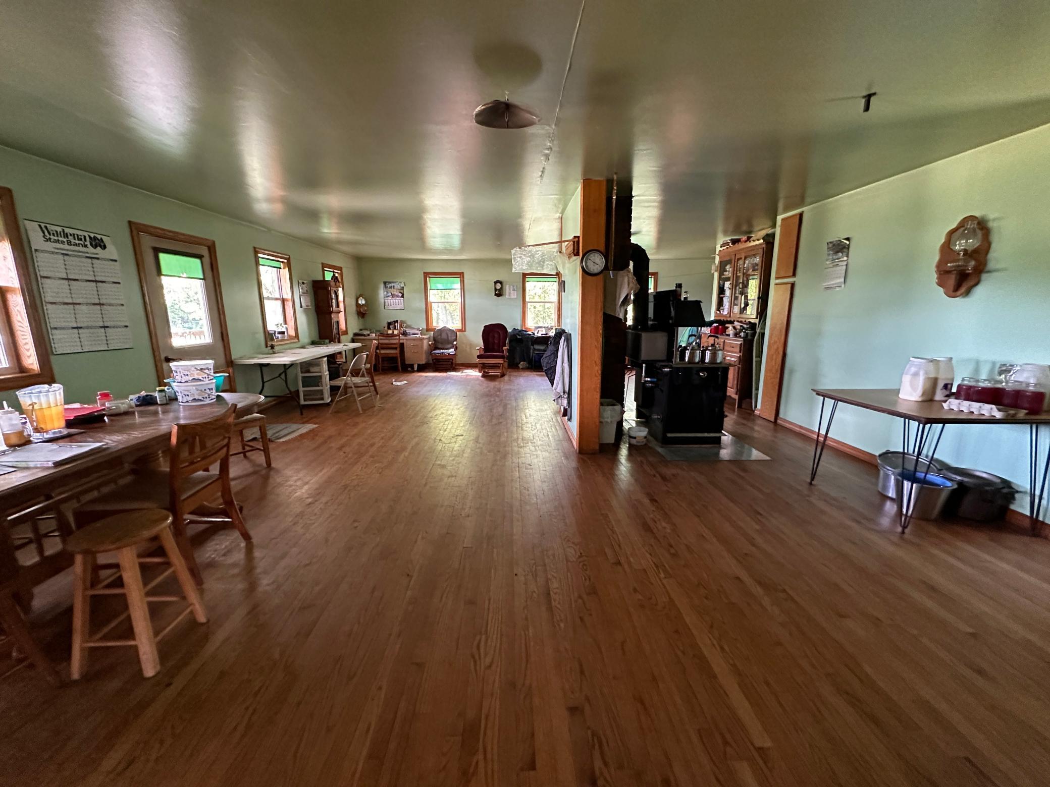 2001 single family home for sale at 27858 570th Avenue in Deer Creek, MN — 6 bed, 1 bath (photo 20 of 60)