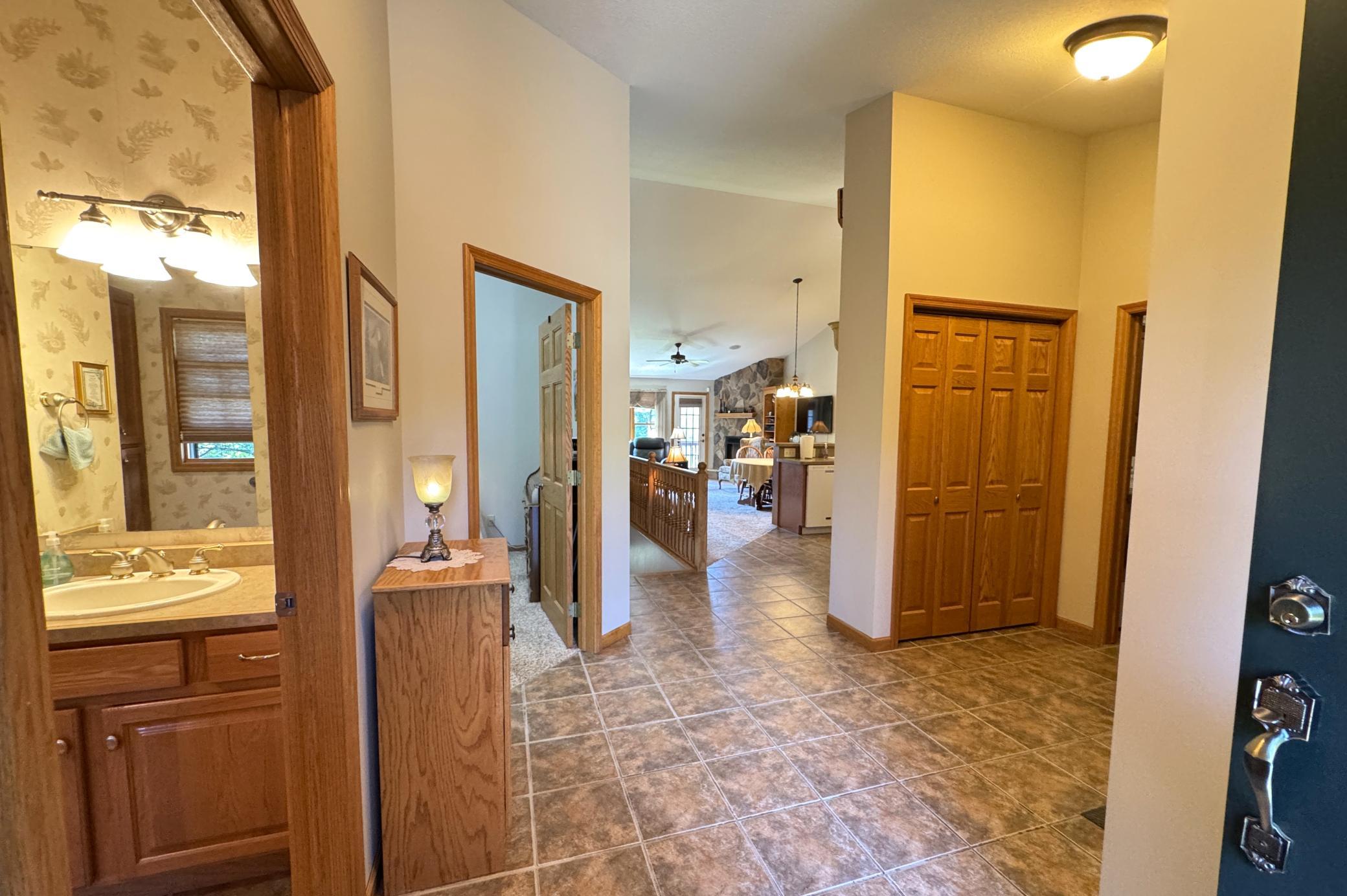 2003 townhouse for sale at 37760 Dove Street, Unit 21 in Aitkin, MN — 2 bed, 3 bath (photo 22 of 79)