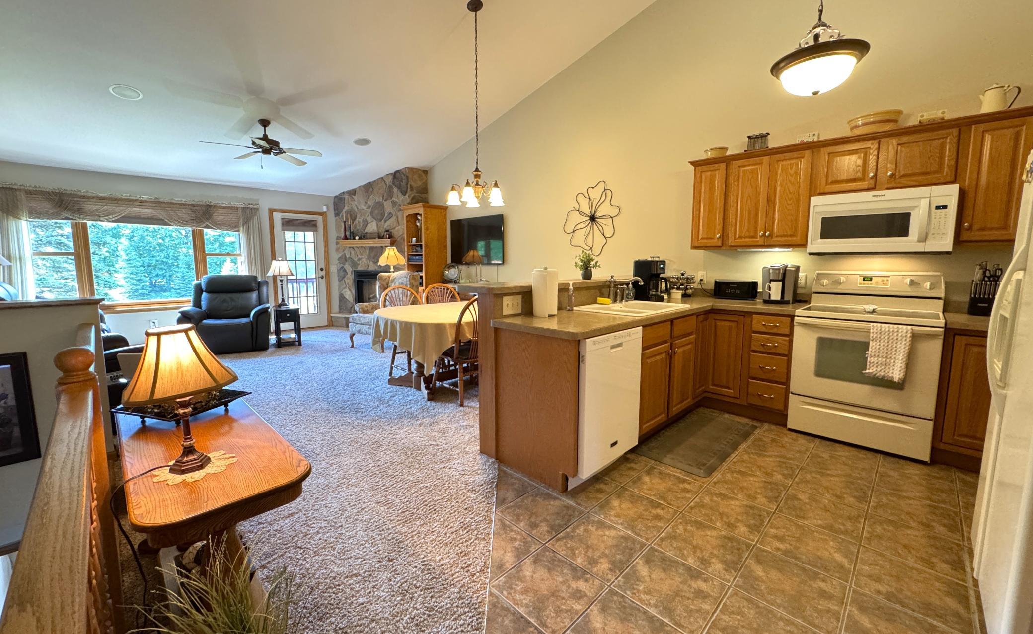 2003 townhouse for sale at 37760 Dove Street, Unit 21 in Aitkin, MN — 2 bed, 3 bath (photo 25 of 79)
