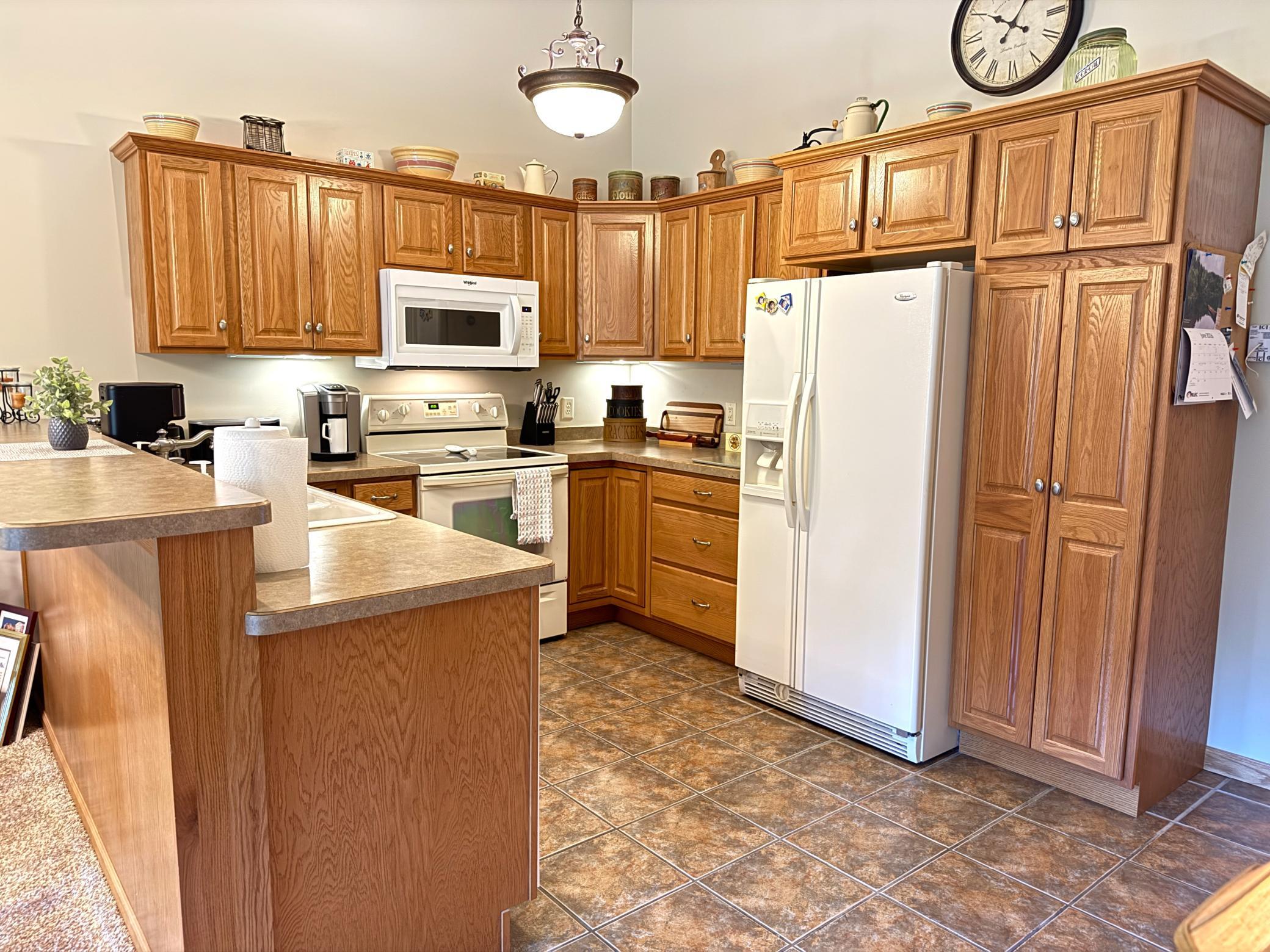 2003 townhouse for sale at 37760 Dove Street, Unit 21 in Aitkin, MN — 2 bed, 3 bath (photo 26 of 79)