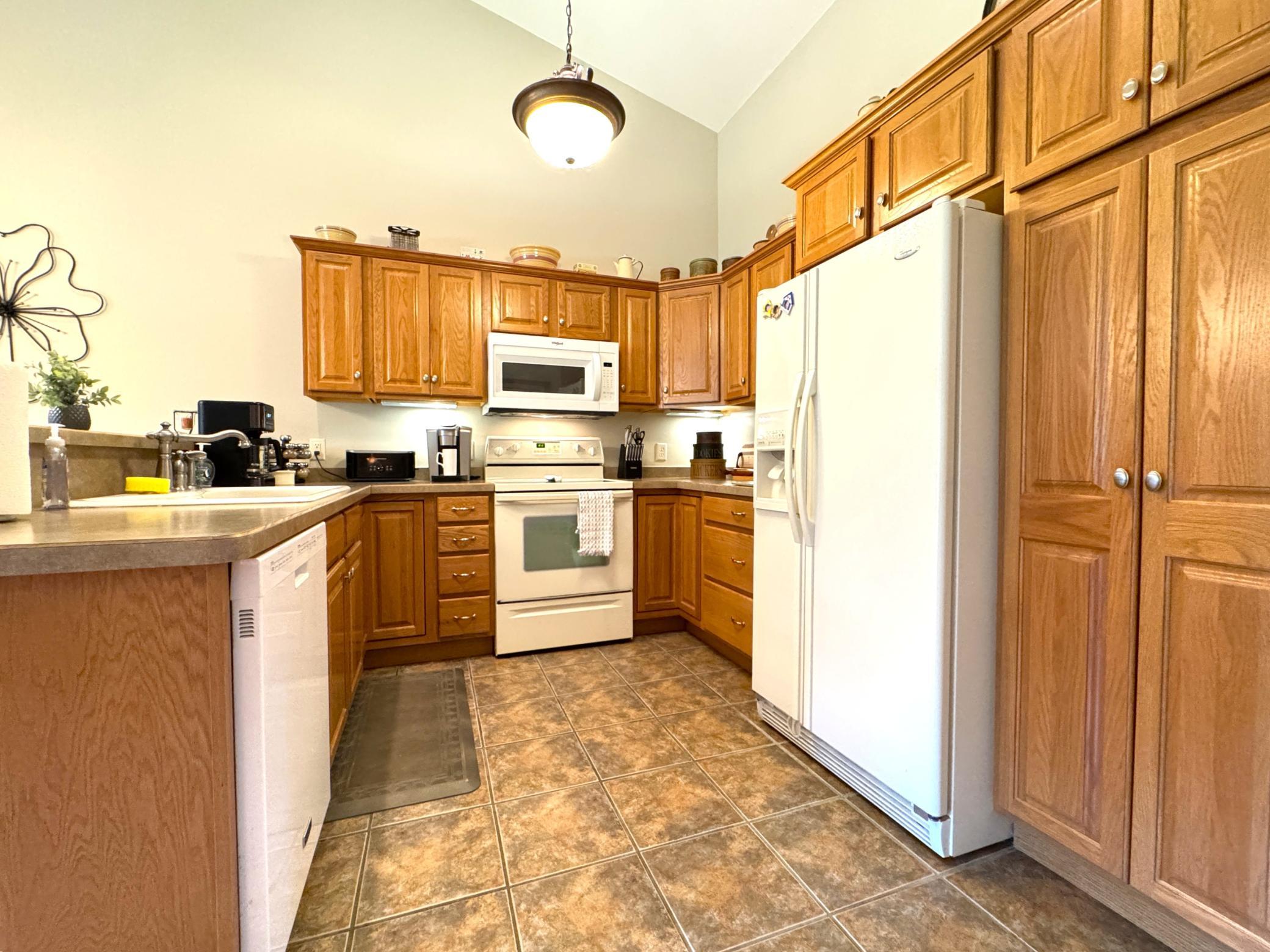 2003 townhouse for sale at 37760 Dove Street, Unit 21 in Aitkin, MN — 2 bed, 3 bath (photo 27 of 79)