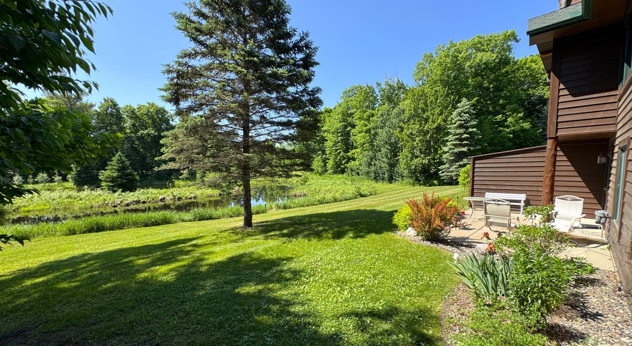 2003 townhouse for sale at 37760 Dove Street, Unit 21 in Aitkin, MN — 2 bed, 3 bath (photo 4 of 79)