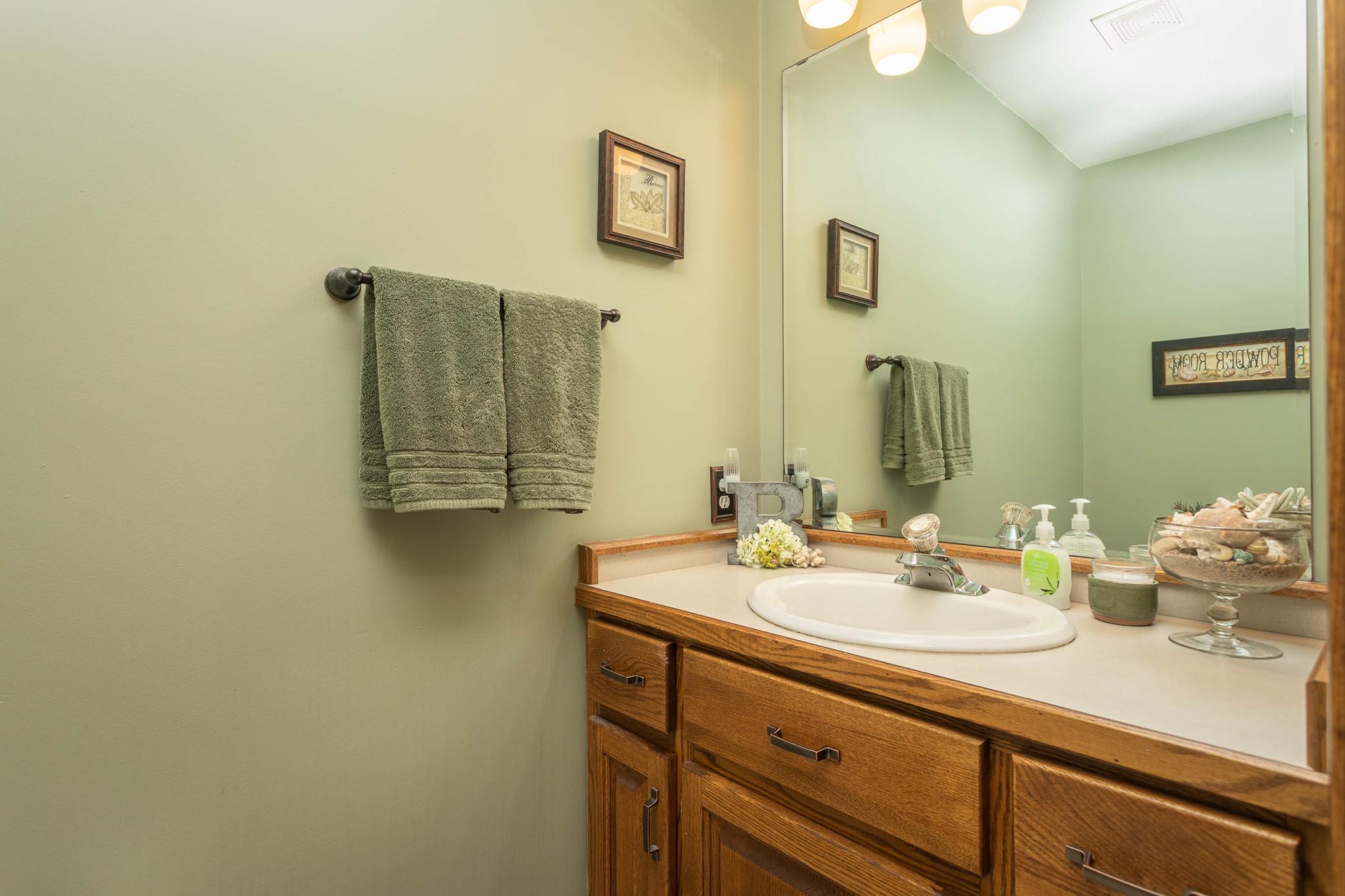 1996 single family home for sale at 8272 Sugar Sand Lane NW in Alexandria, MN — 6 bed, 4 bath (photo 51 of 86)