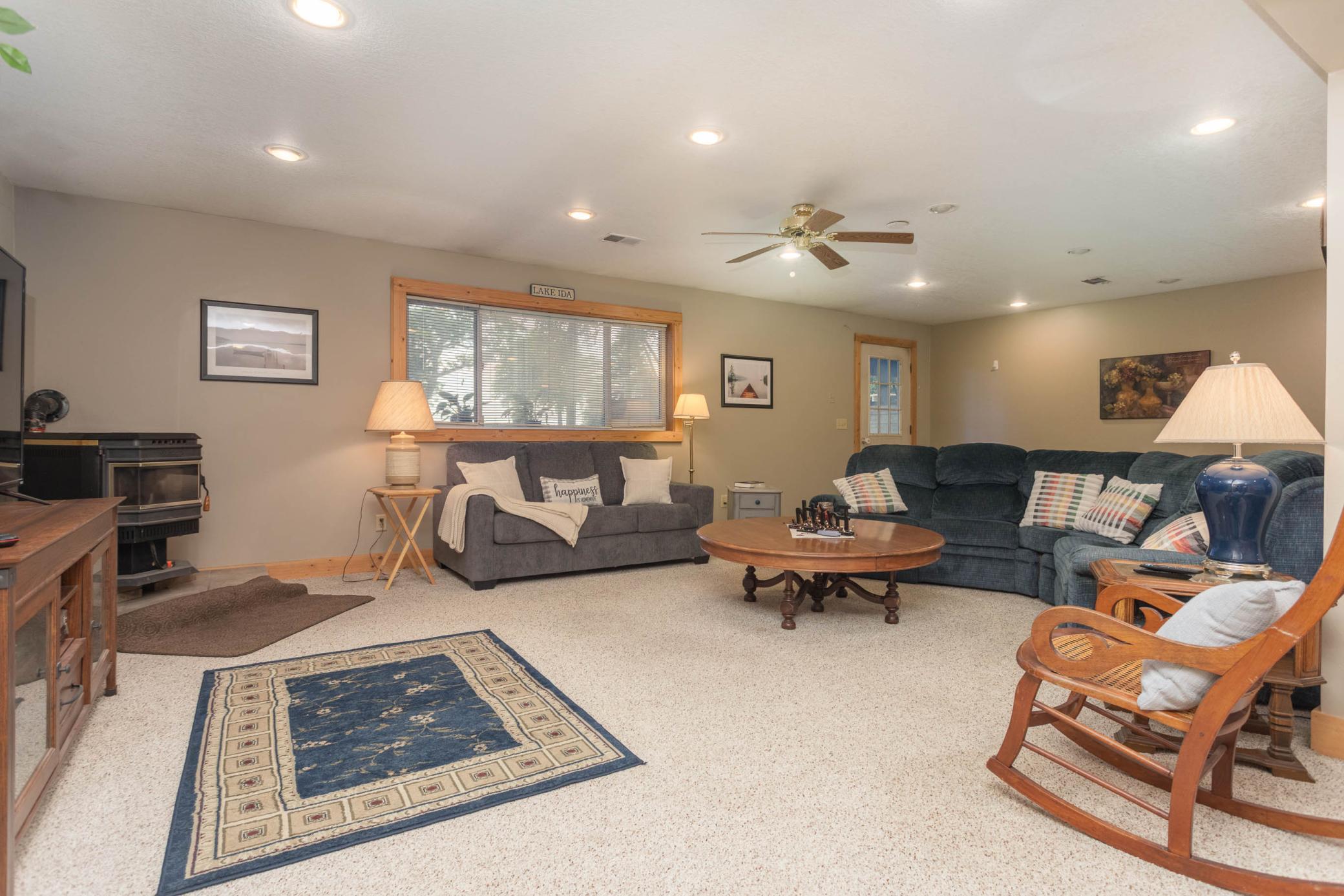 1996 single family home for sale at 8272 Sugar Sand Lane NW in Alexandria, MN — 6 bed, 4 bath (photo 58 of 86)