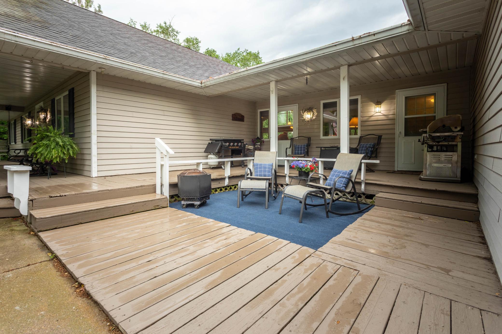 1996 single family home for sale at 8272 Sugar Sand Lane NW in Alexandria, MN — 6 bed, 4 bath (photo 7 of 86)
