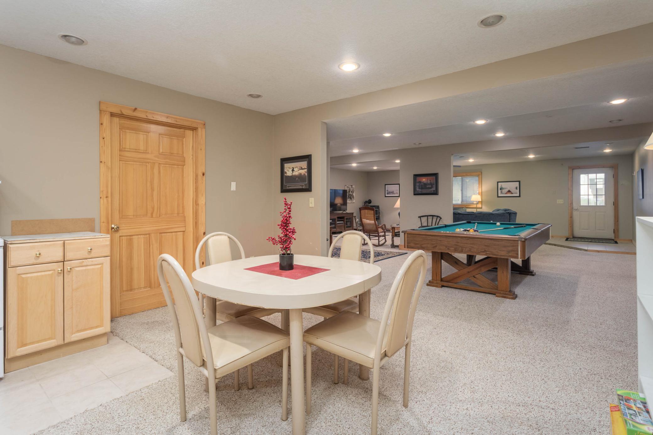 1996 single family home for sale at 8272 Sugar Sand Lane NW in Alexandria, MN — 6 bed, 4 bath (photo 62 of 86)