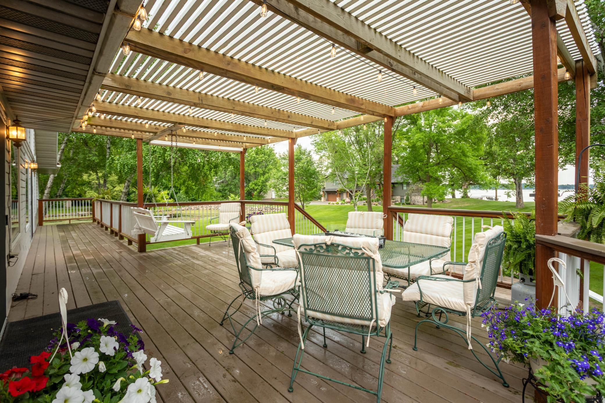 1996 single family home for sale at 8272 Sugar Sand Lane NW in Alexandria, MN — 6 bed, 4 bath (photo 8 of 86)