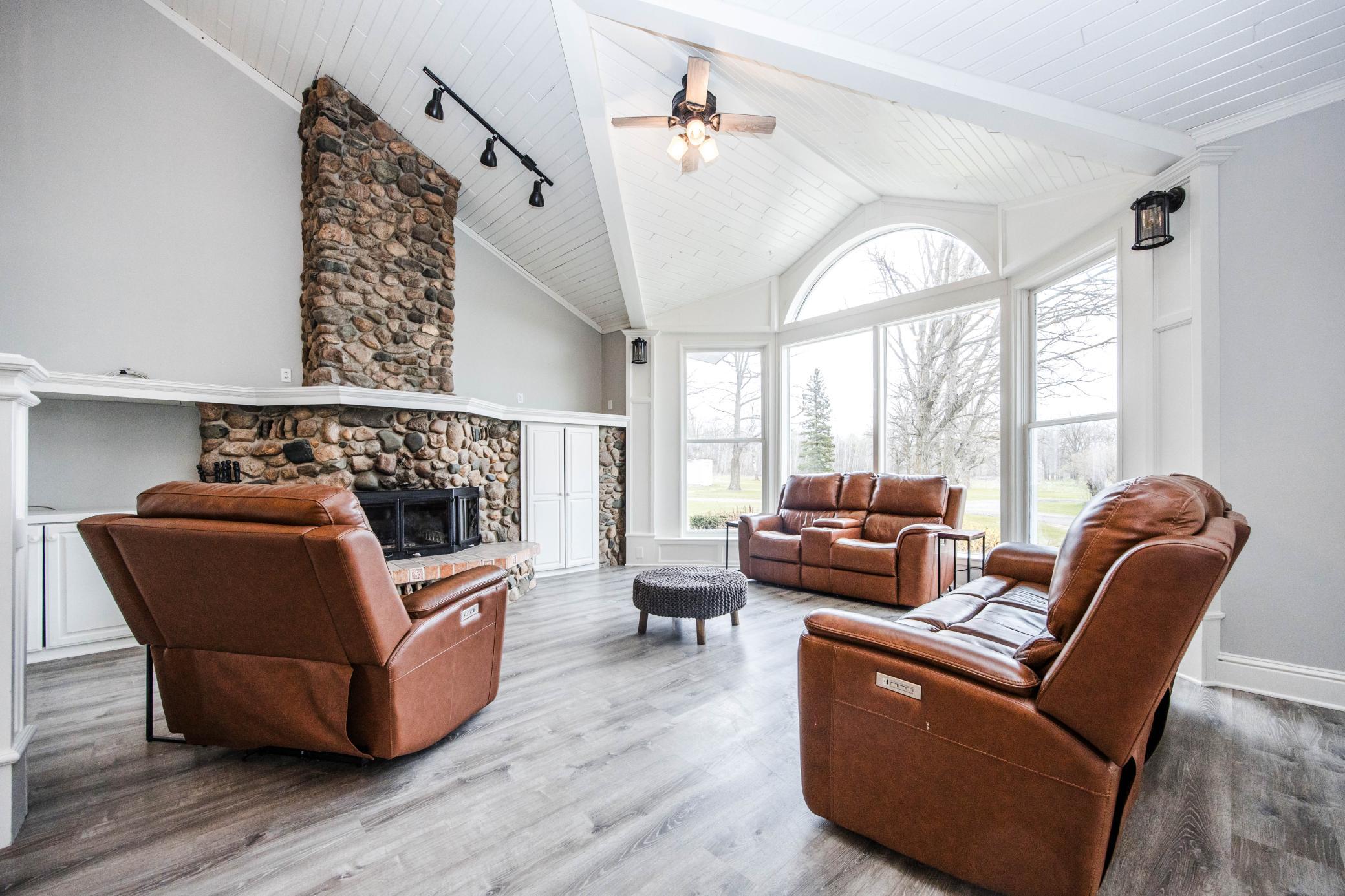 2001 single family home for sale at 42950 County Highway 19 in Sebeka, MN — 4 bed, 5 bath (photo 26 of 105)