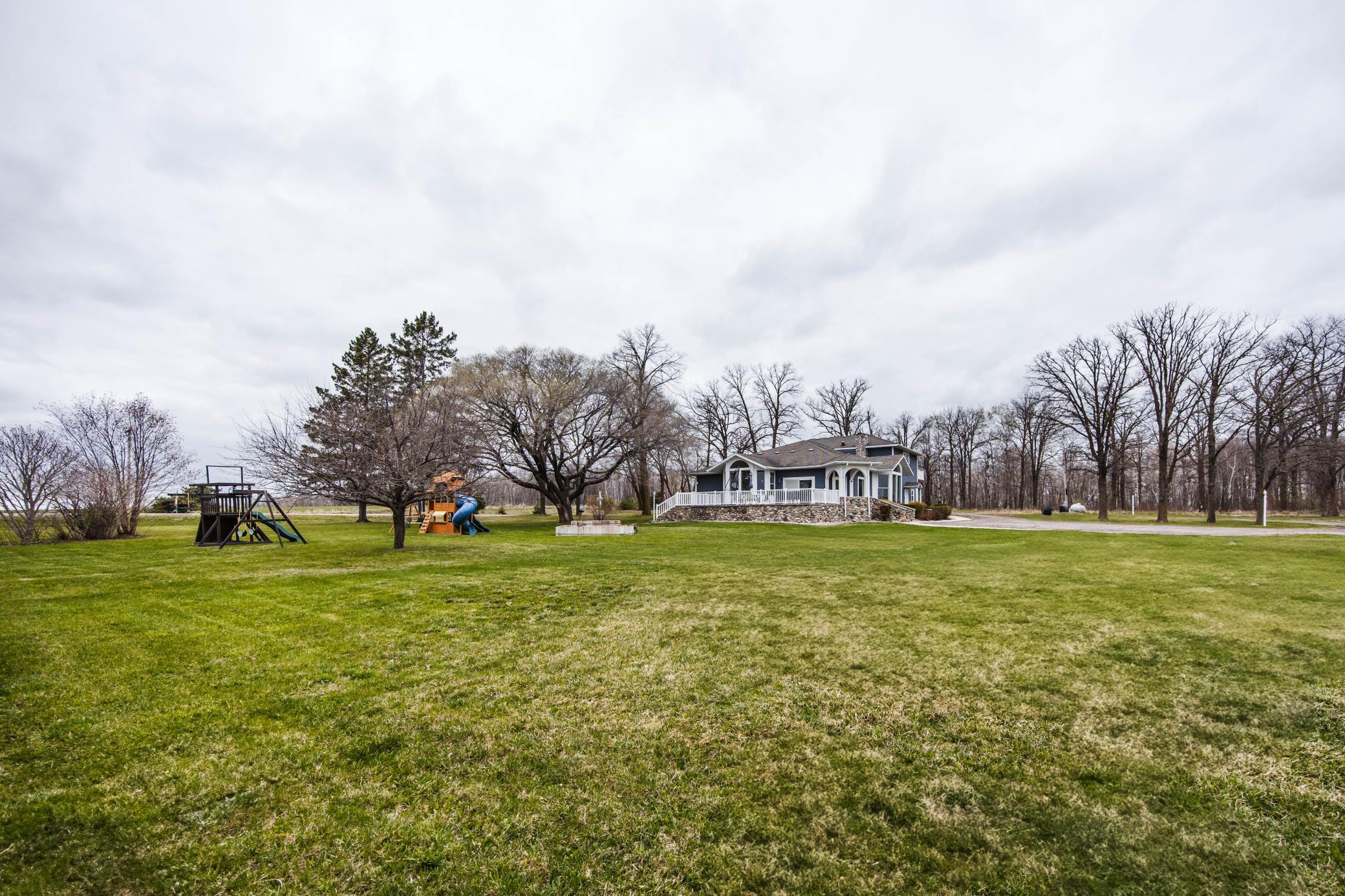 2001 single family home for sale at 42950 County Highway 19 in Sebeka, MN — 4 bed, 5 bath (photo 99 of 105)