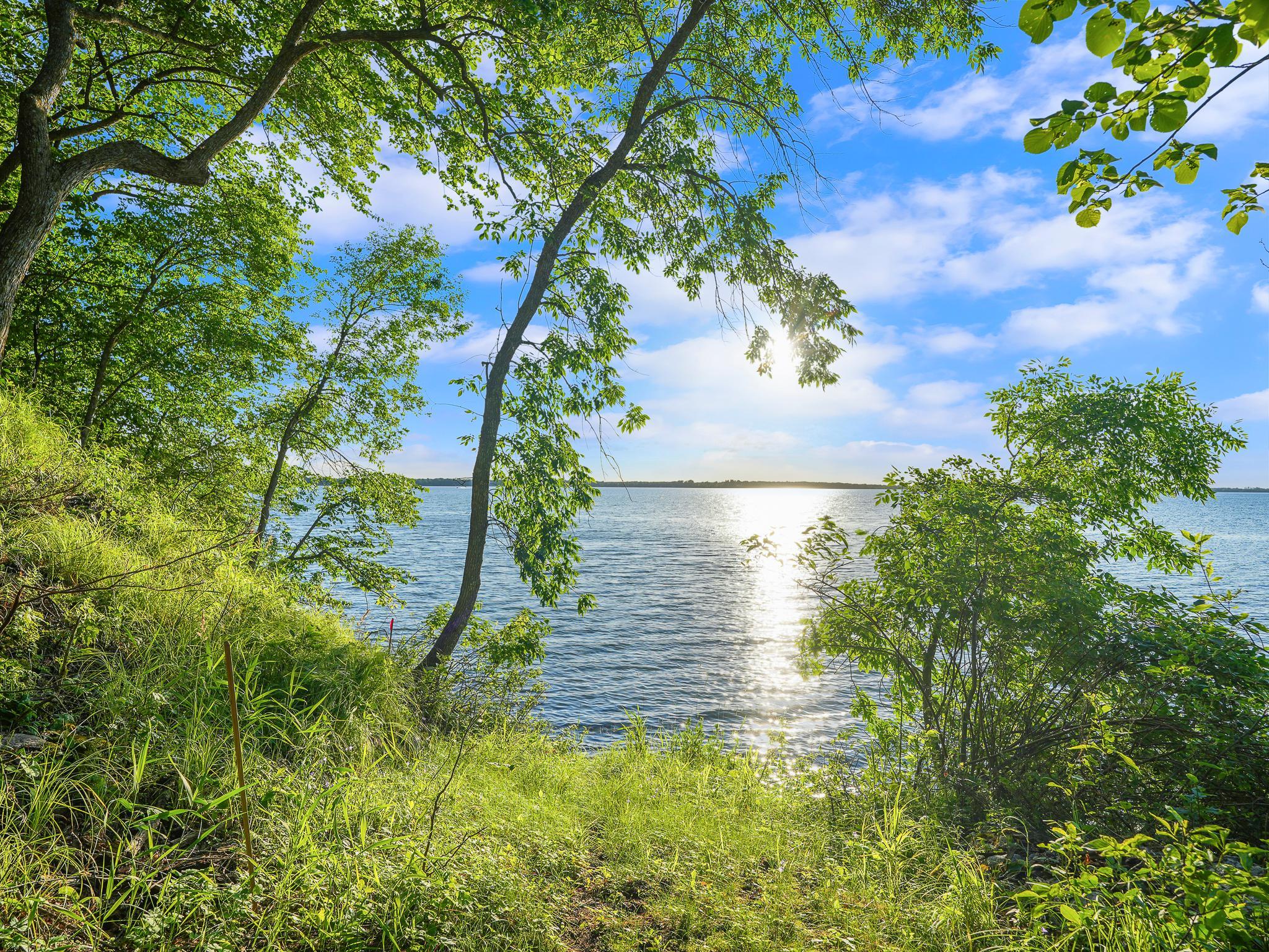48410 Squaw Point Trl, Perham MN 56573 - Photo 8 of 78