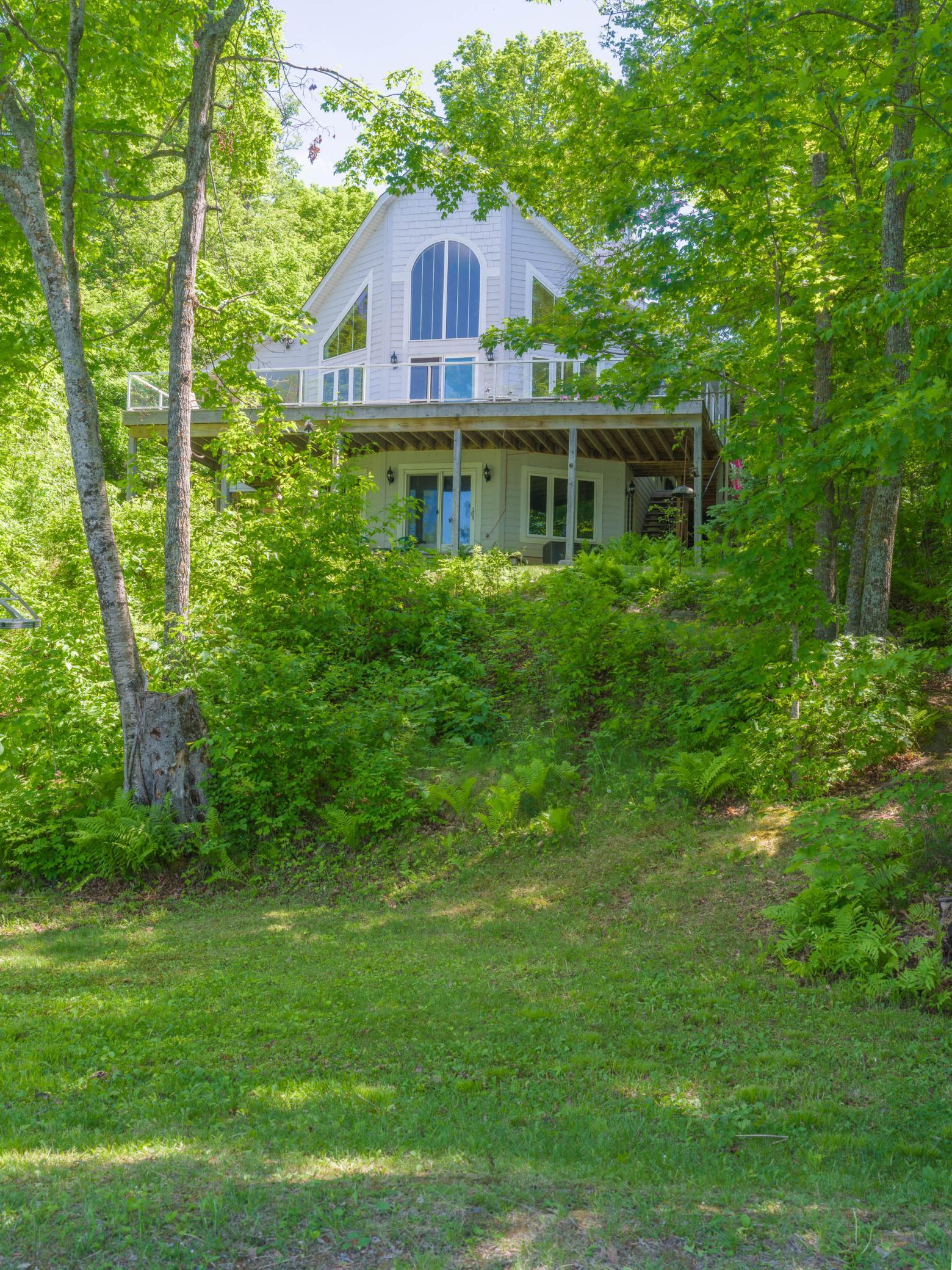 2012 single family home for sale at 27578 Ross Lake Road in Aitkin, MN — 2 bed, 3 bath (photo 3 of 66)