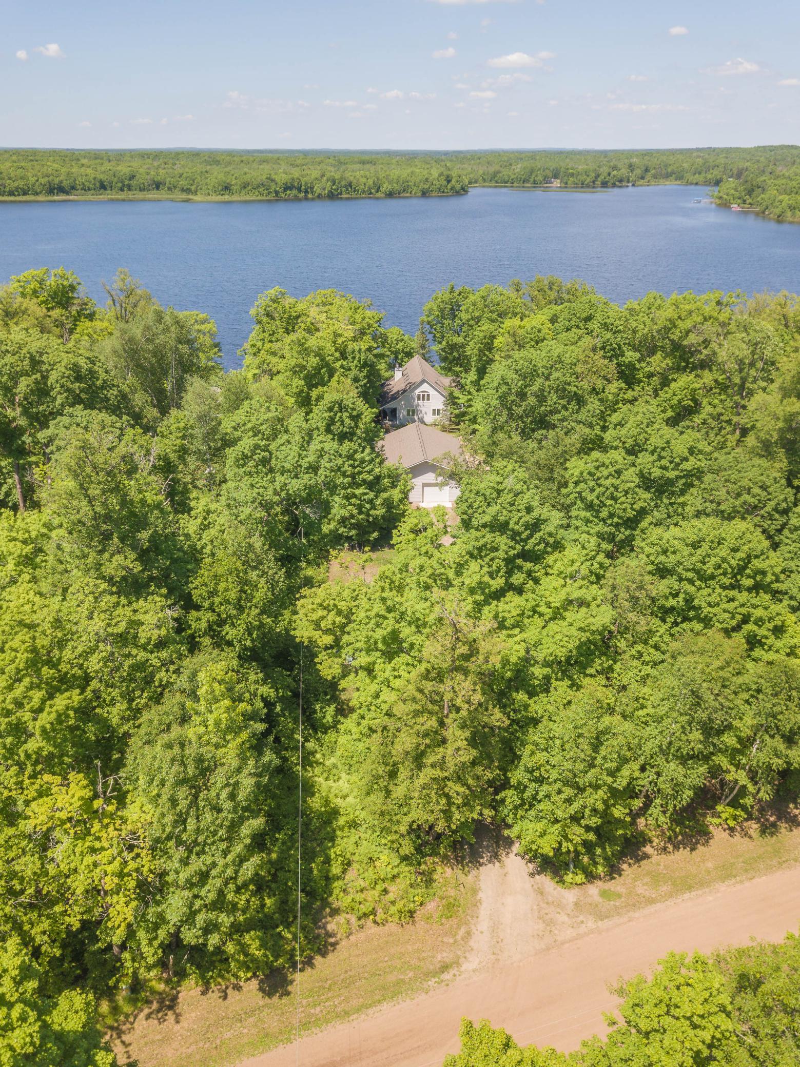 2012 single family home for sale at 27578 Ross Lake Road in Aitkin, MN — 2 bed, 3 bath (photo 54 of 66)