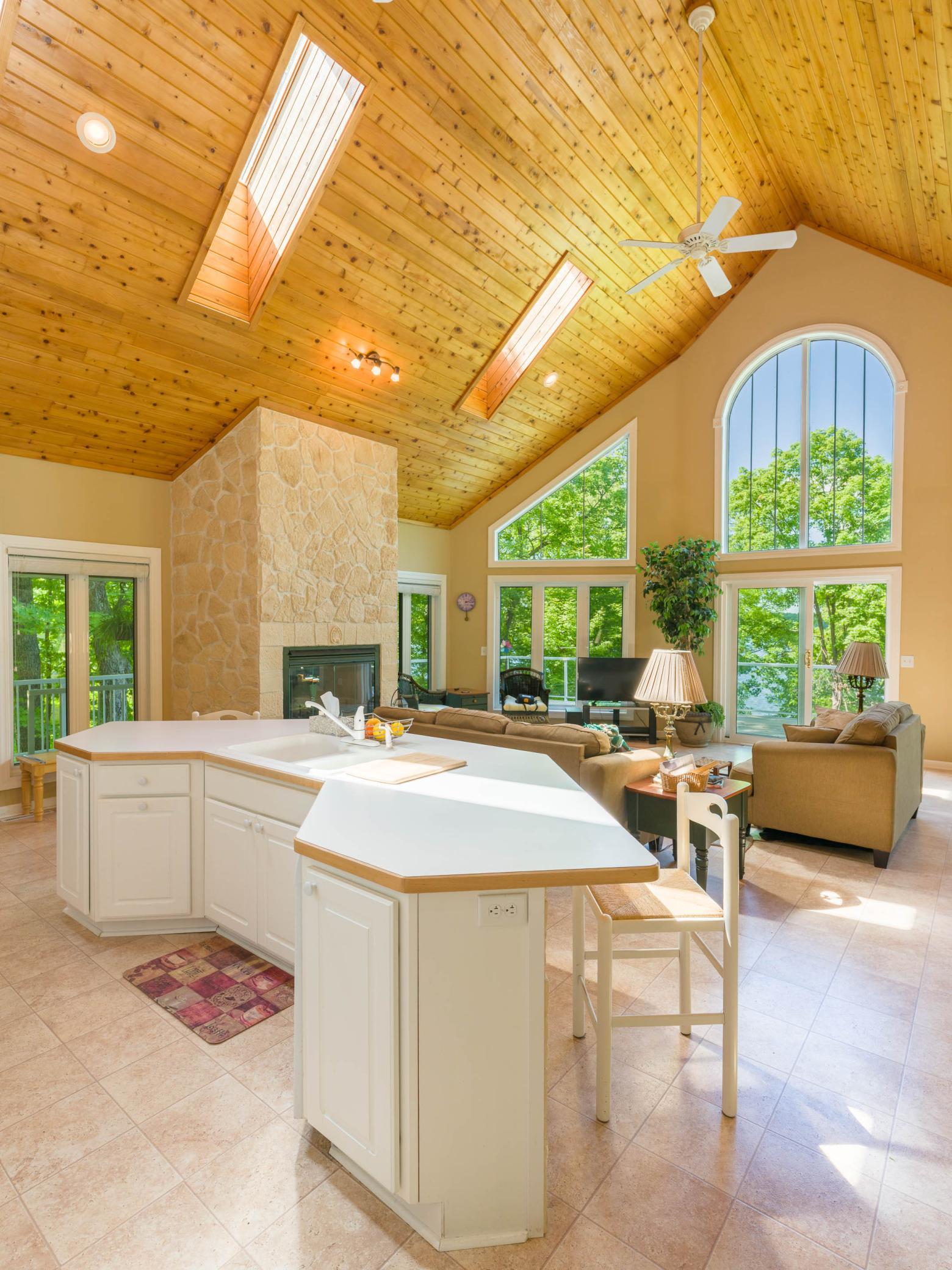 2012 single family home for sale at 27578 Ross Lake Road in Aitkin, MN — 2 bed, 3 bath (photo 9 of 66)
