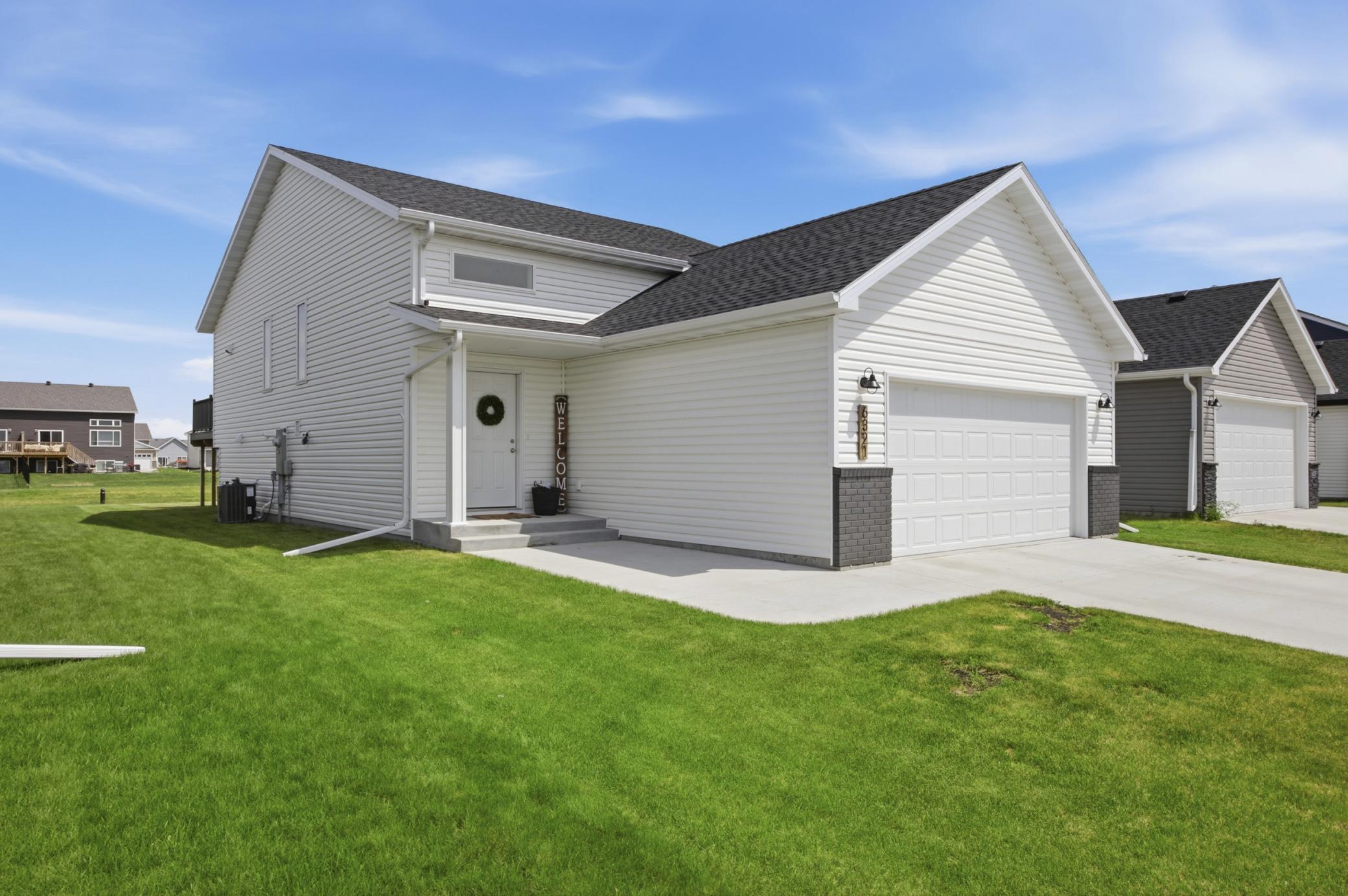 6321 Saint Ann Avenue, Horace ND 58047 - Photo 3 of 44
