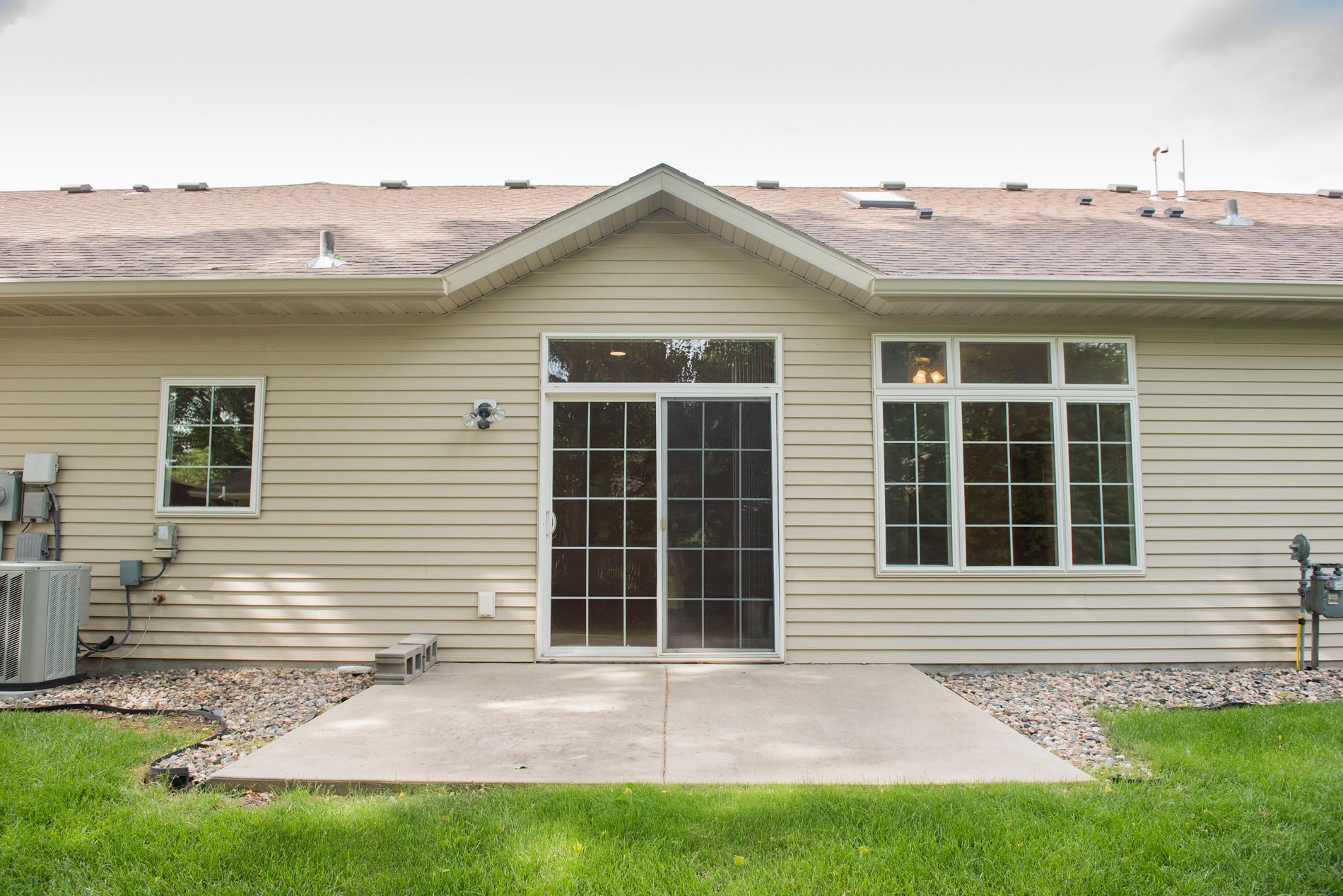 1307 2nd Street S, Unit B, Moorhead MN 56560 - Photo 4 of 31